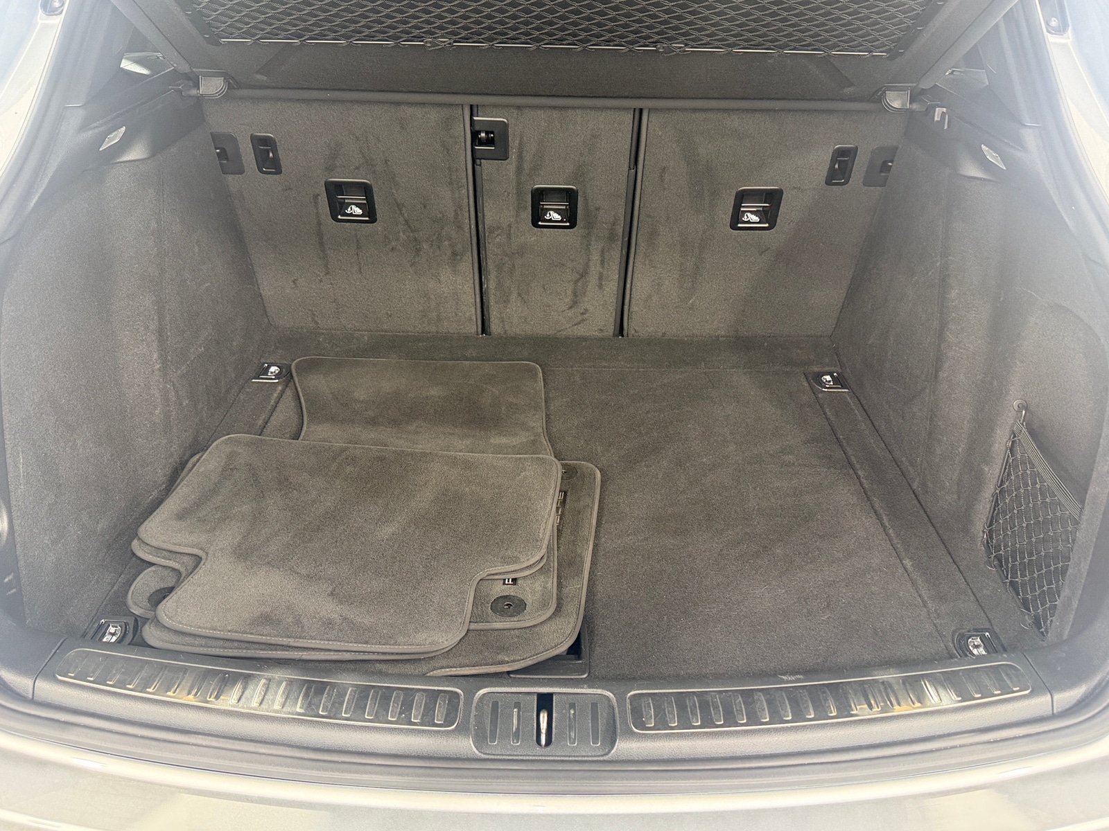 Thumbnail: 2017 Porsche Macan - 6