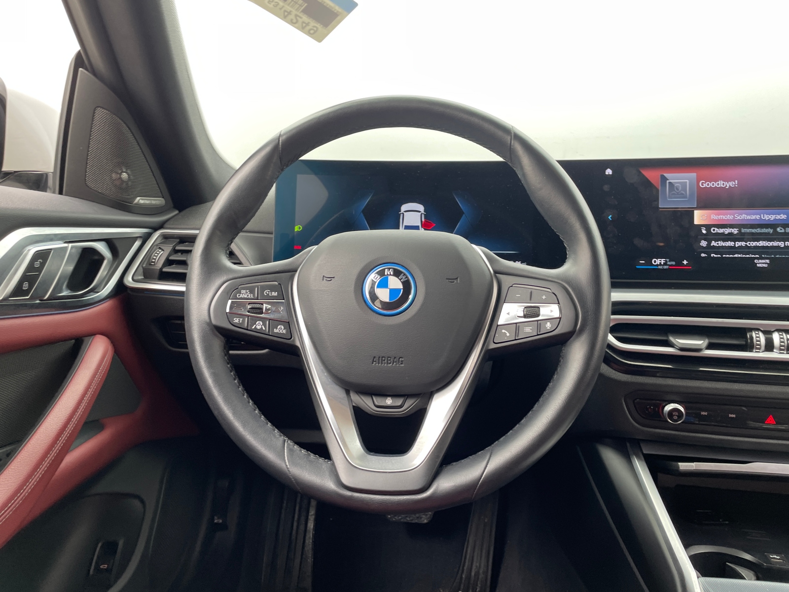 Thumbnail: 2023 BMW i4 - 4