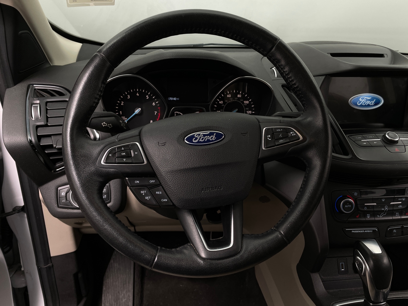 Thumbnail: 2018 Ford Escape - 4