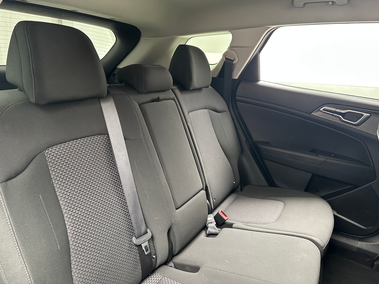 Thumbnail: 2025 Kia Sportage - 6