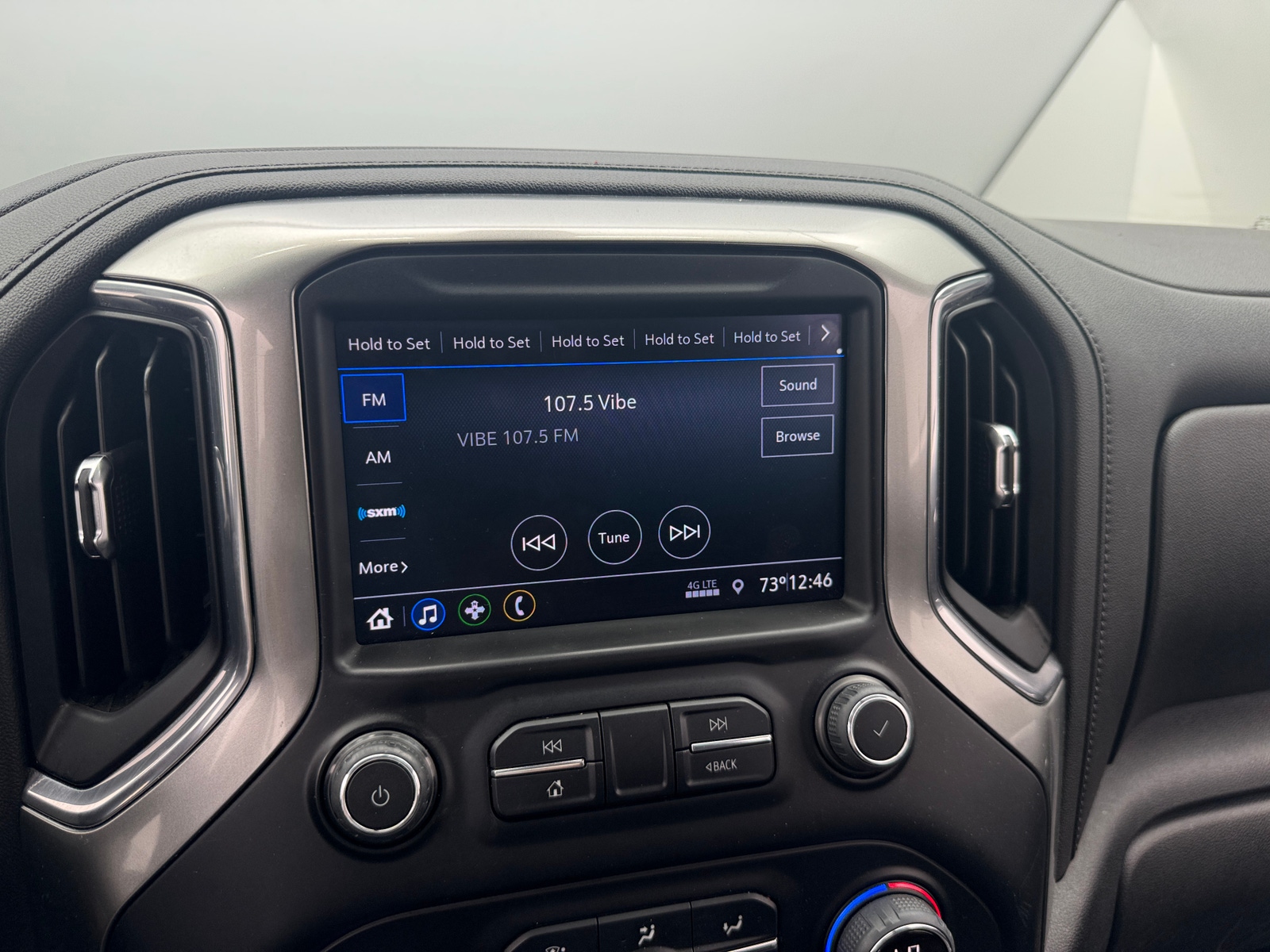 Thumbnail: 2021 Chevrolet Silverado 1500 - 4