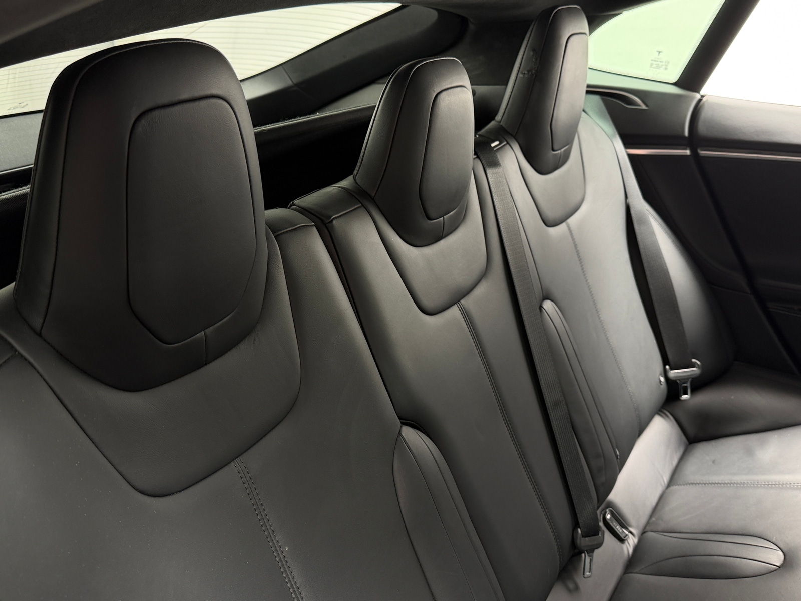 Thumbnail: 2017 Tesla Model S - 5