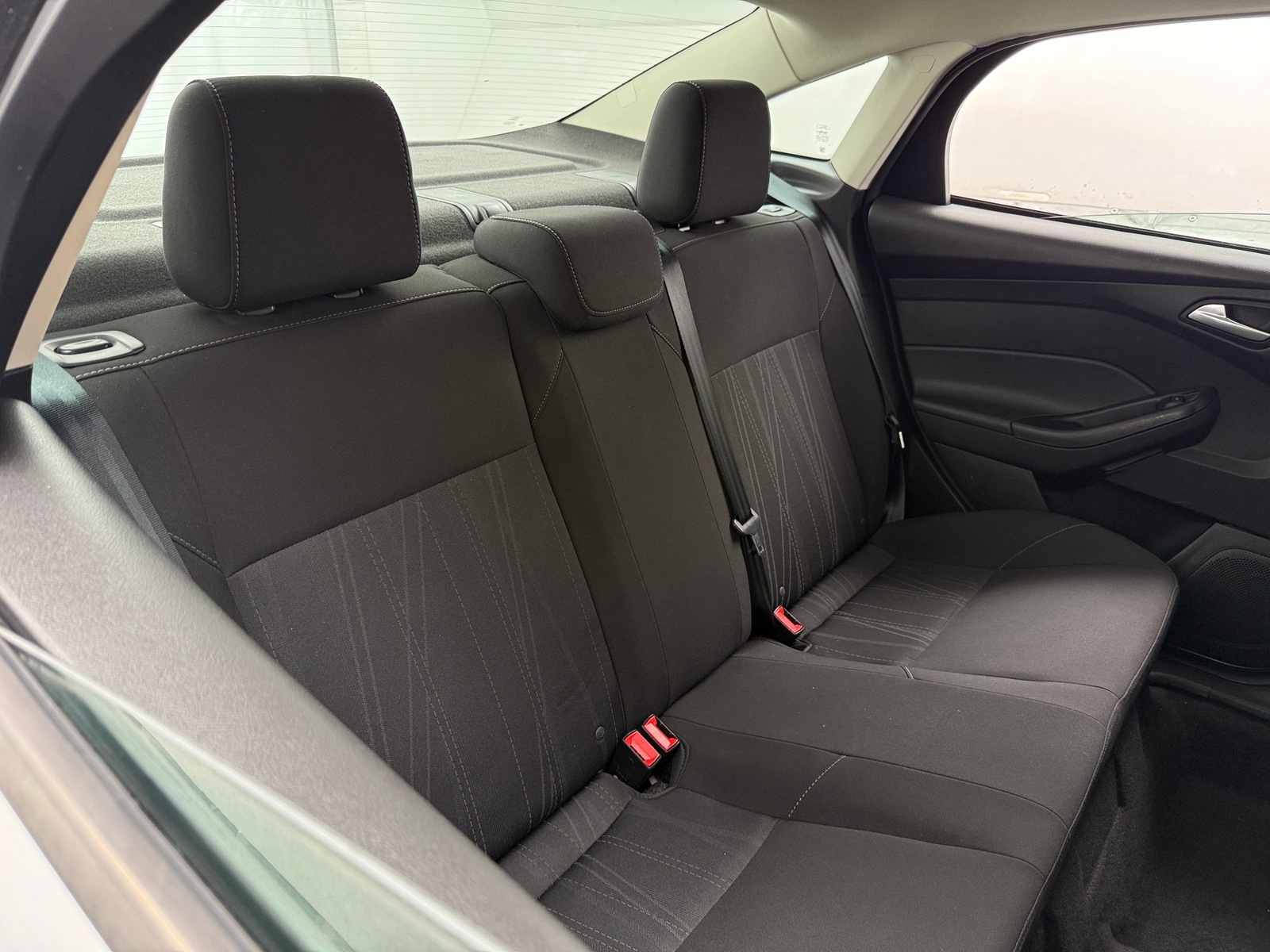 Thumbnail: 2018 Ford Focus - 6