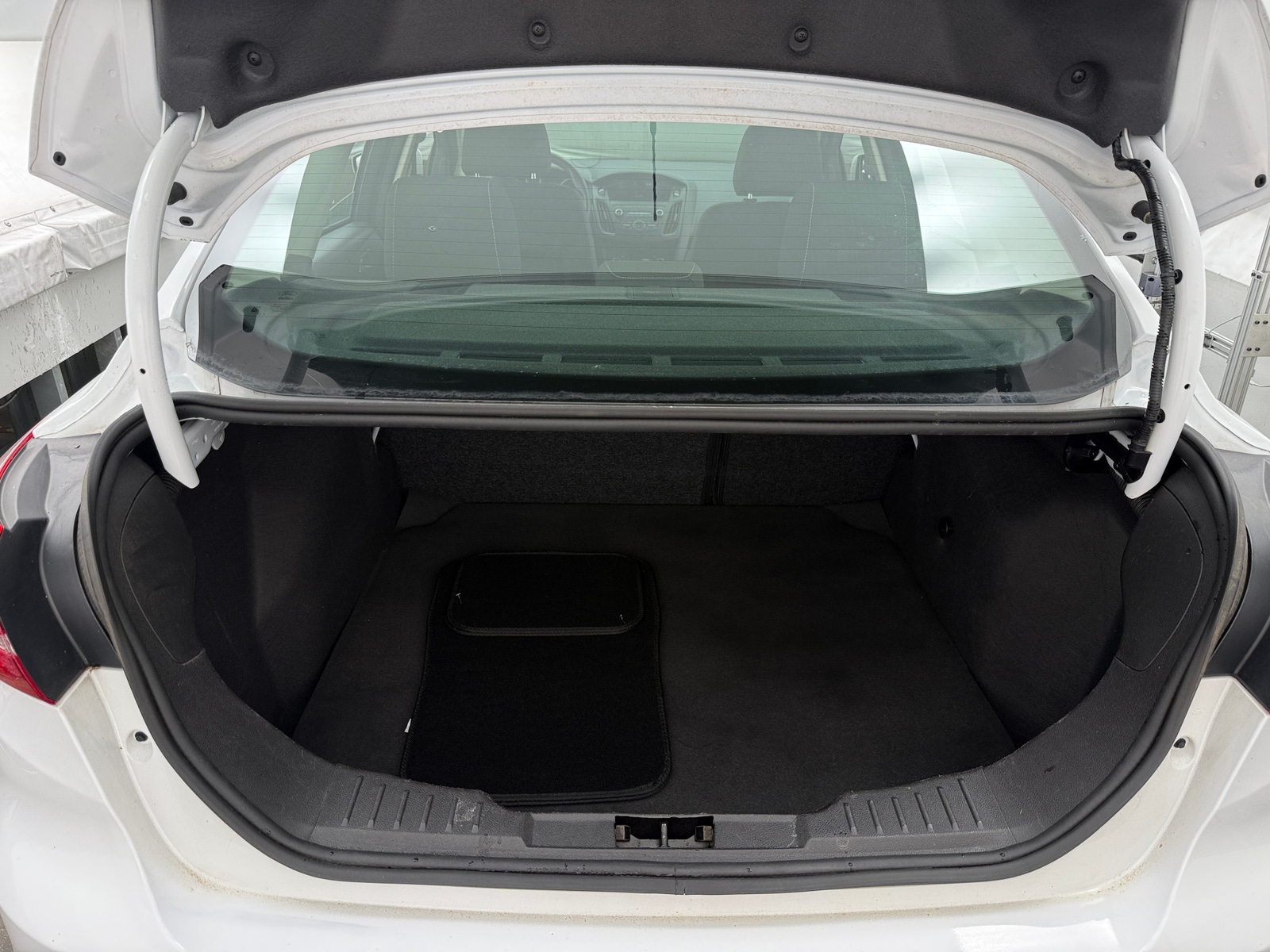 Thumbnail: 2018 Ford Focus - 7