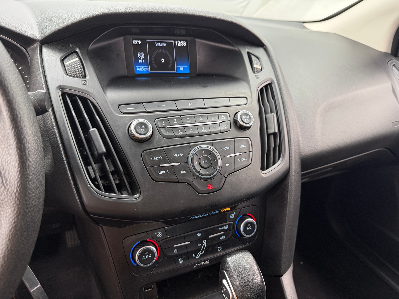 Thumbnail: 2018 Ford Focus - 4