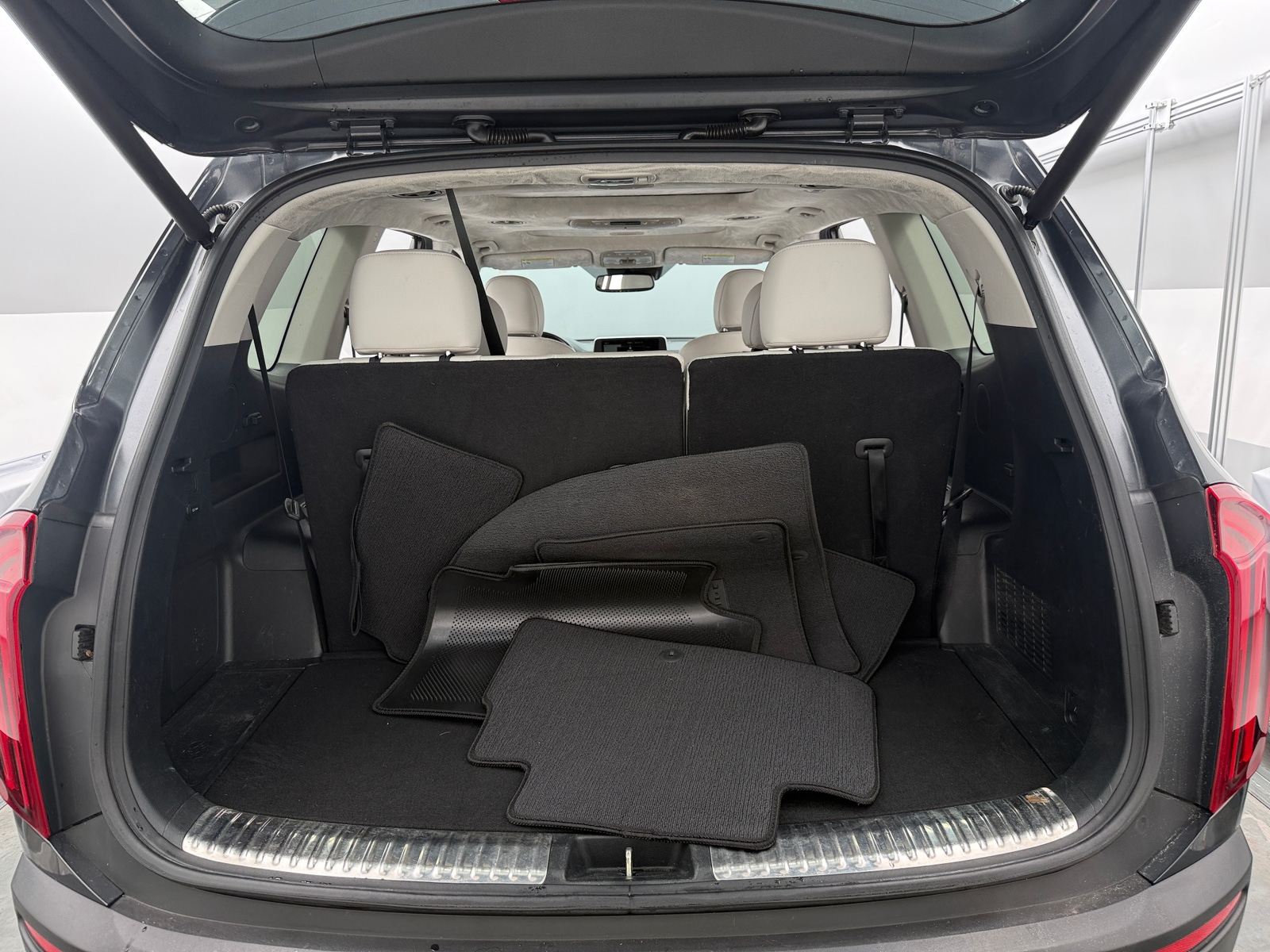 Thumbnail: 2021 Kia Telluride - 6