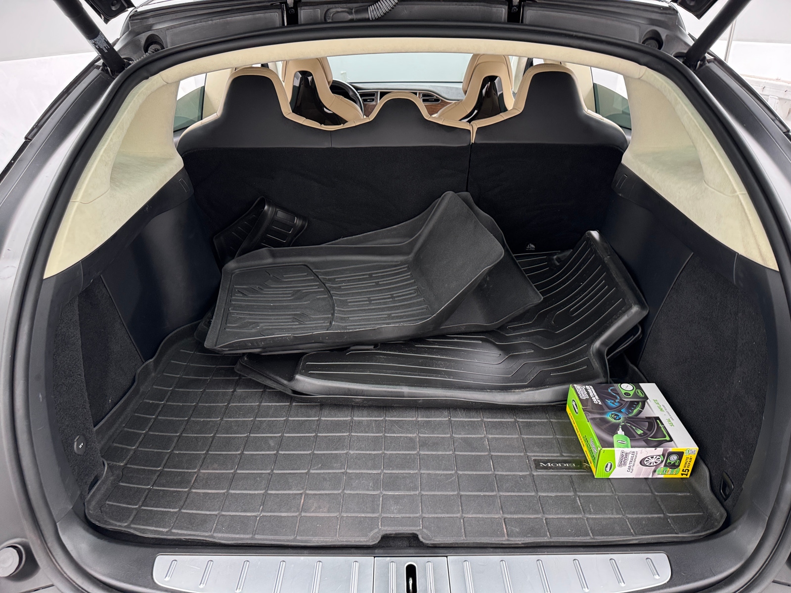 Thumbnail: 2017 Tesla Model X - 6