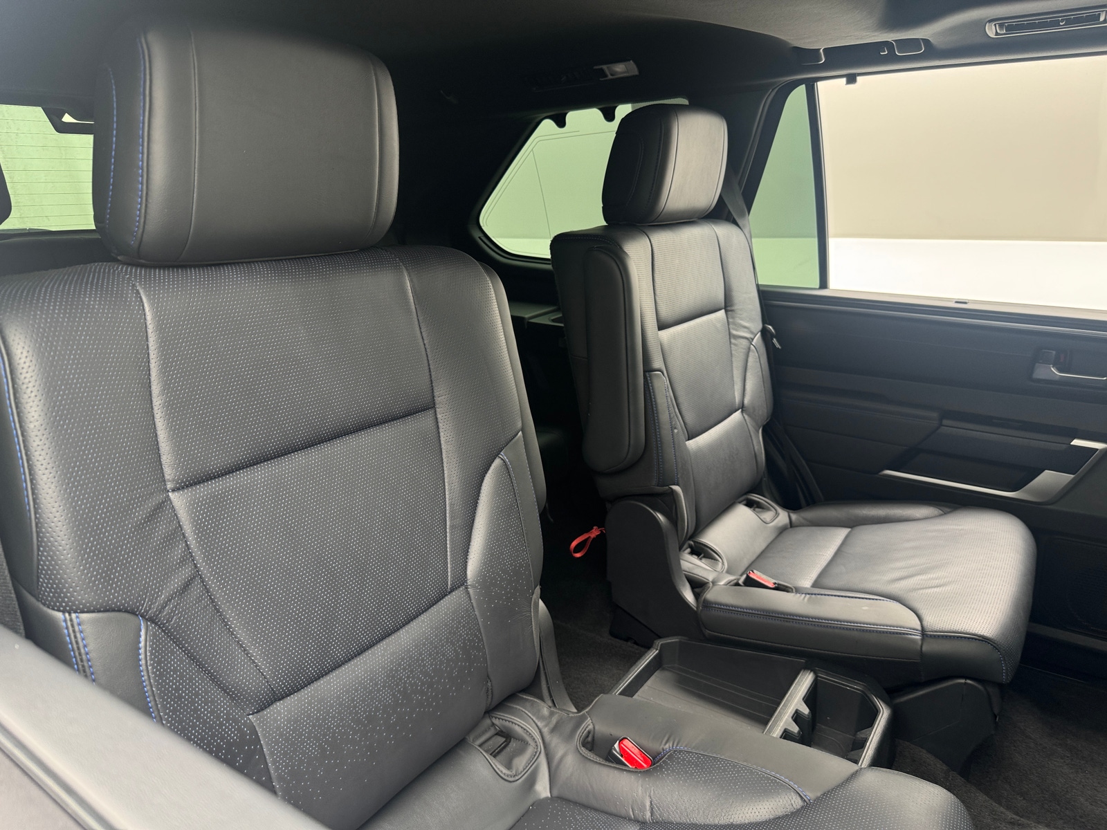 Thumbnail: 2023 Toyota Sequoia - 5
