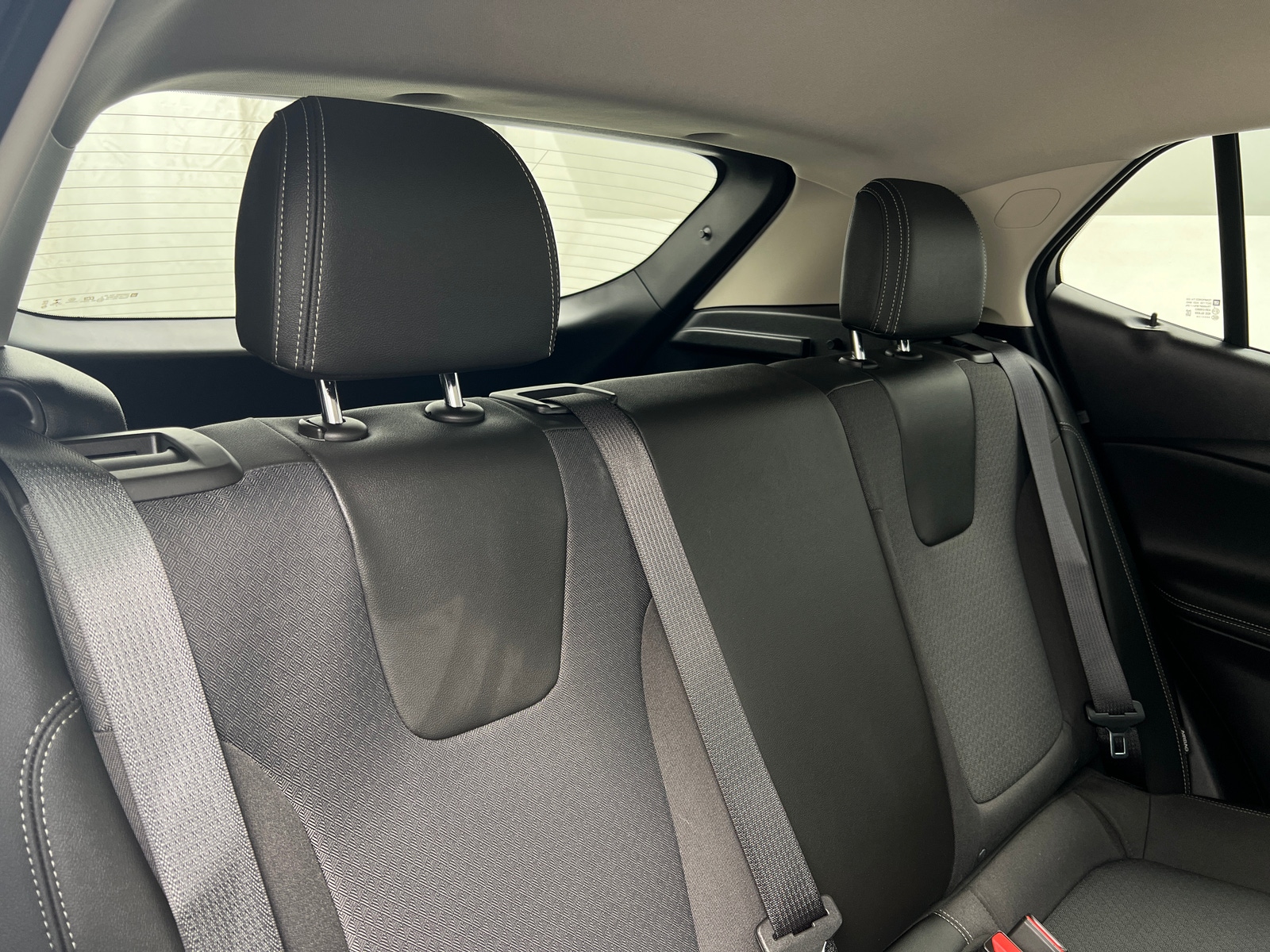 Thumbnail: 2025 Buick Encore GX - 6