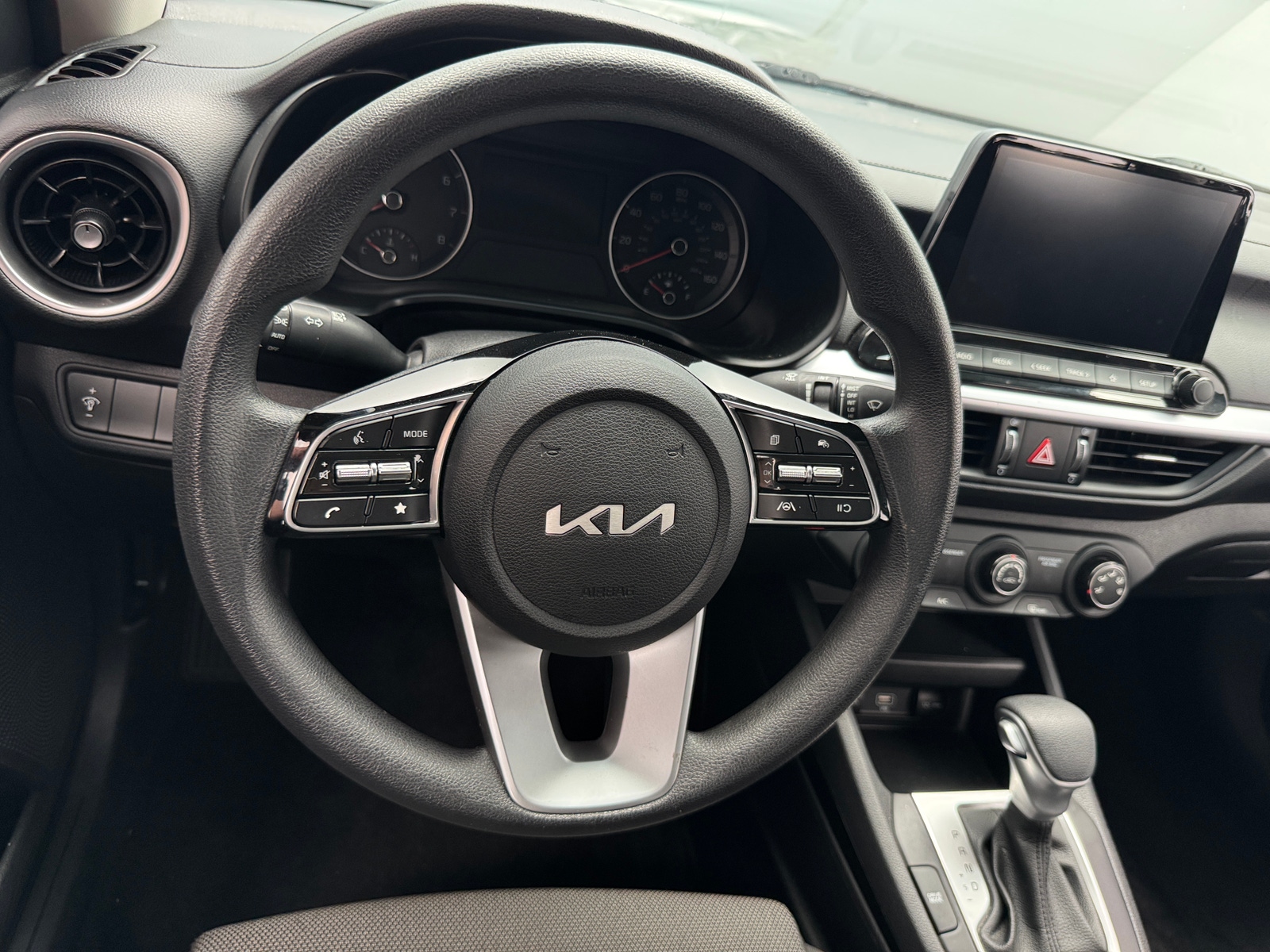 Thumbnail: 2022 Kia Forte - 5