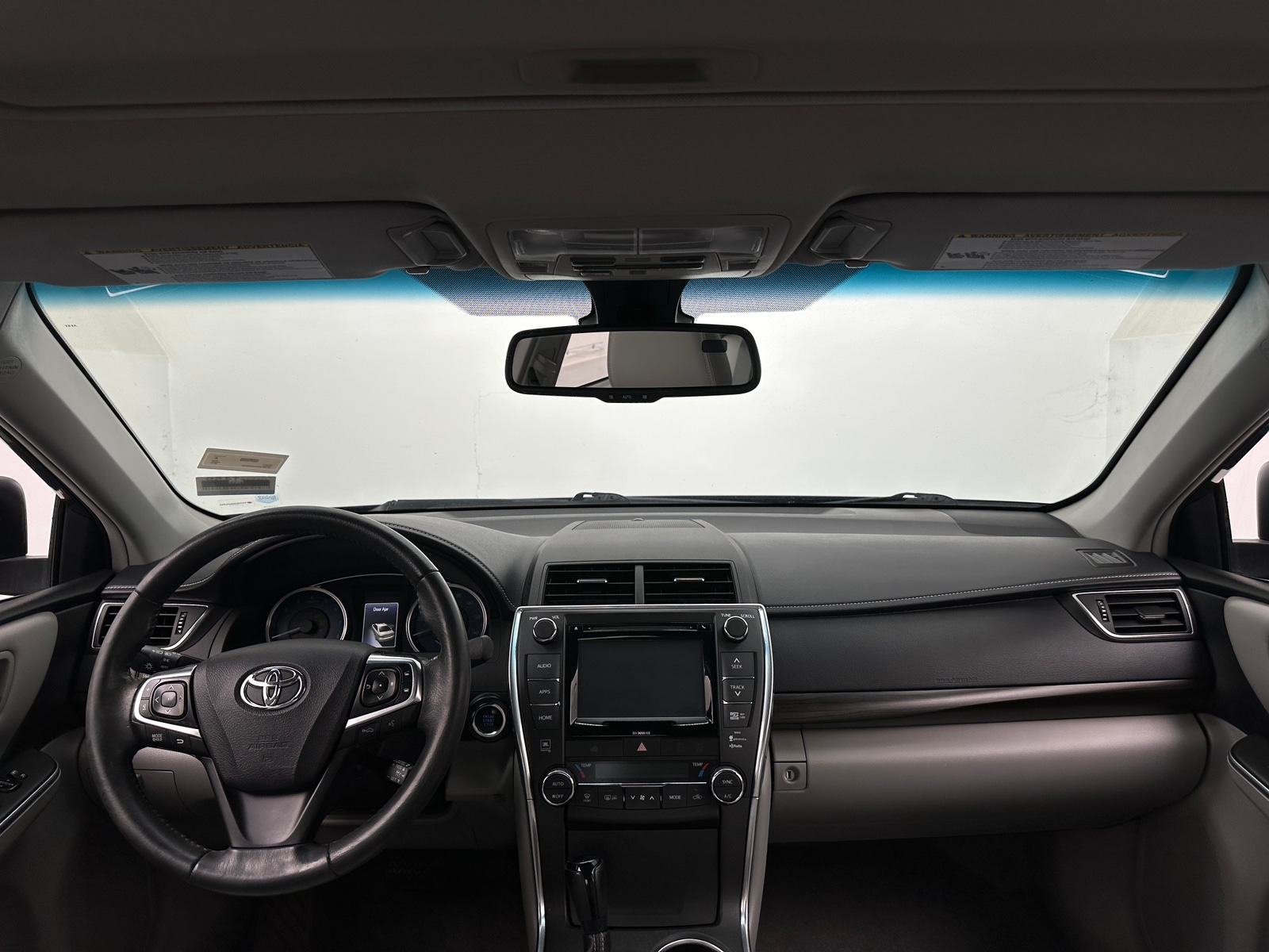 Thumbnail: 2017 Toyota Camry - 2