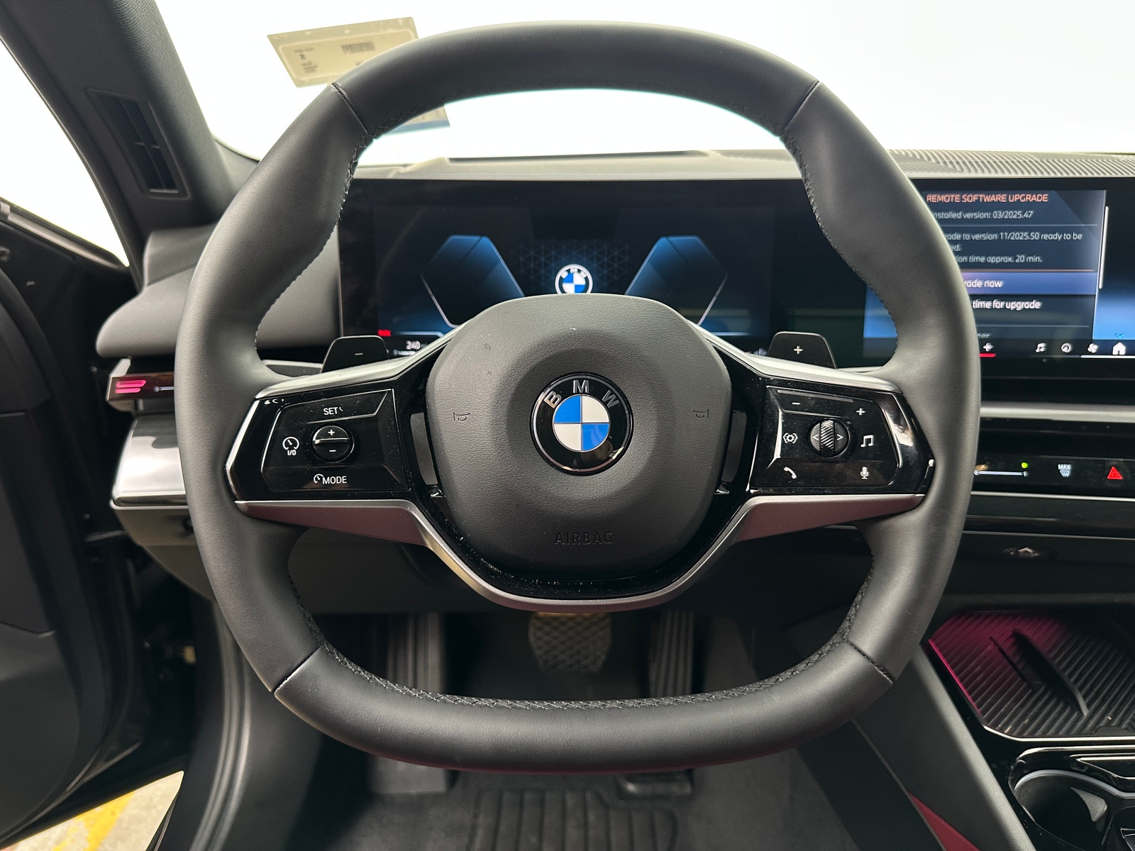 Thumbnail: 2024 BMW 5 Series - 5