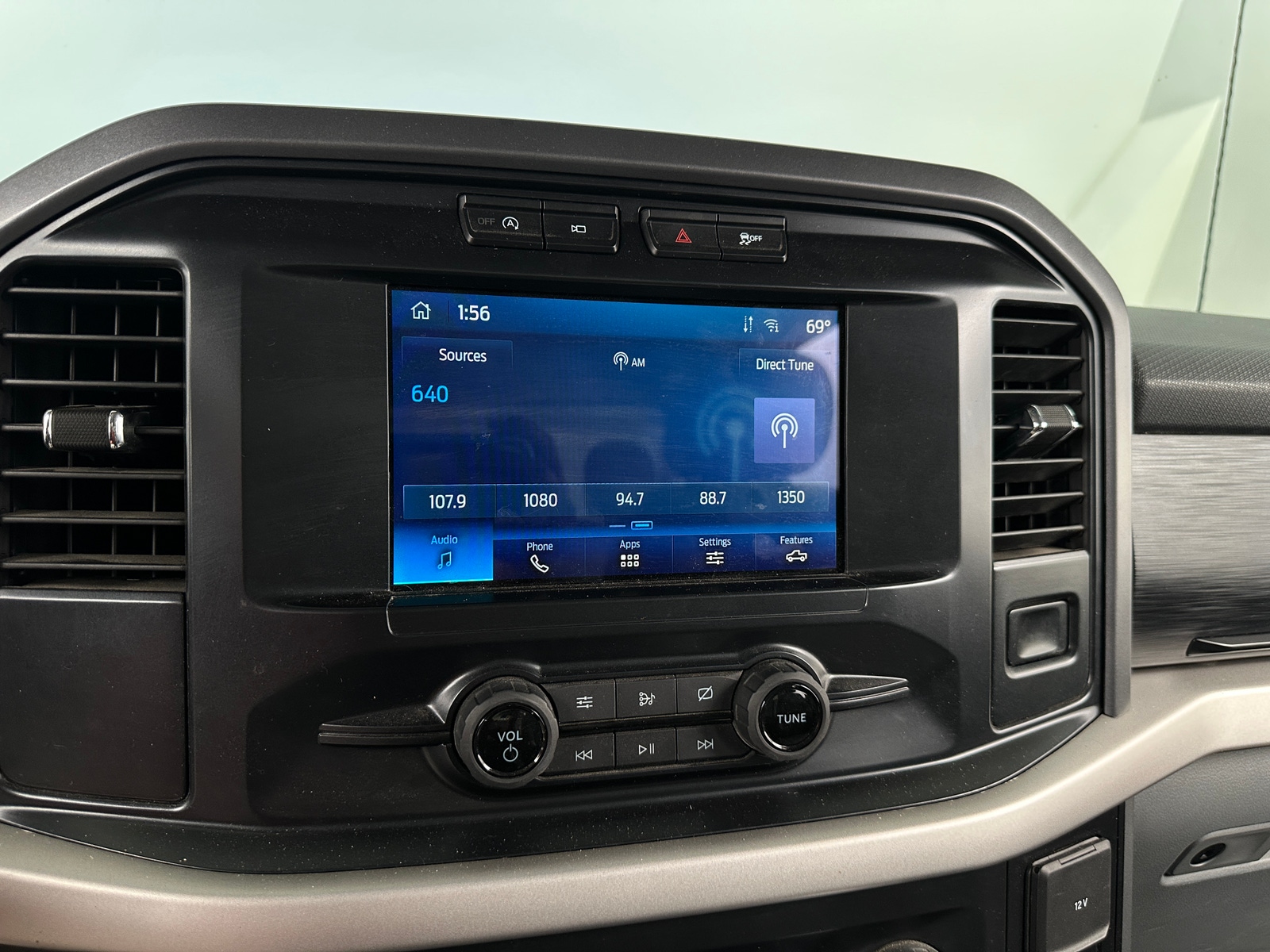 Thumbnail: 2021 Ford Econoline - 4