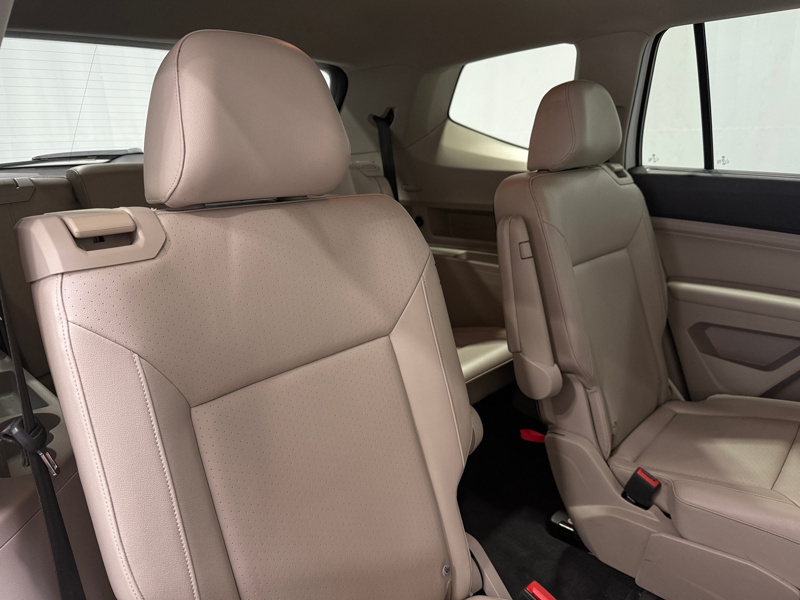 Thumbnail: 2018 Volkswagen Atlas - 5