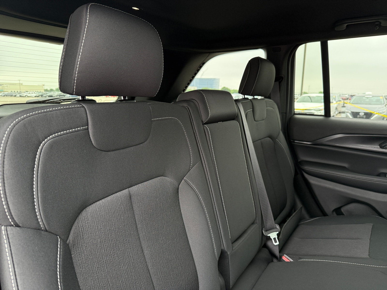 Thumbnail: 2026 Jeep Grand Cherokee - 6