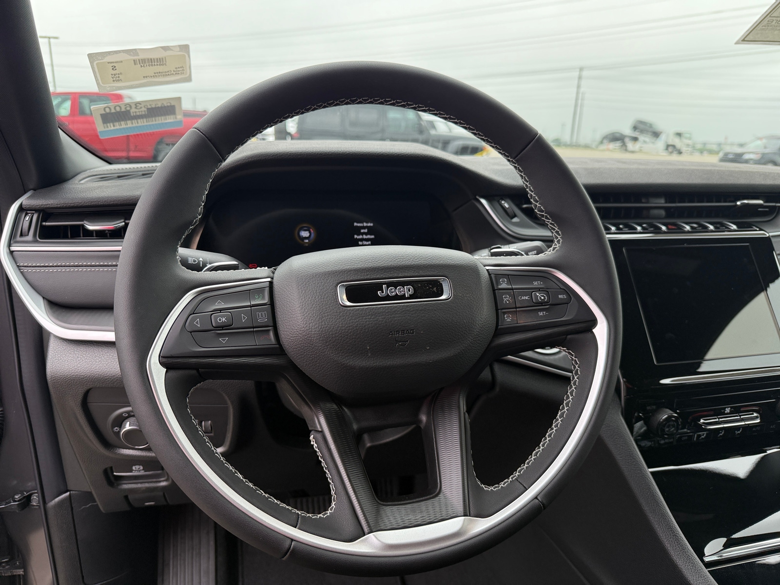 Thumbnail: 2026 Jeep Grand Cherokee - 5