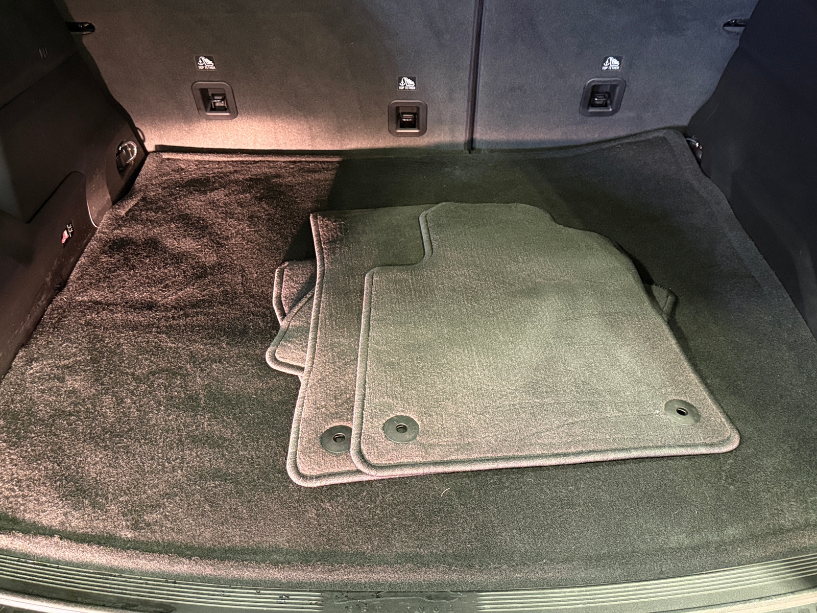 Thumbnail: 2024 Jeep Wagoneer S - 6