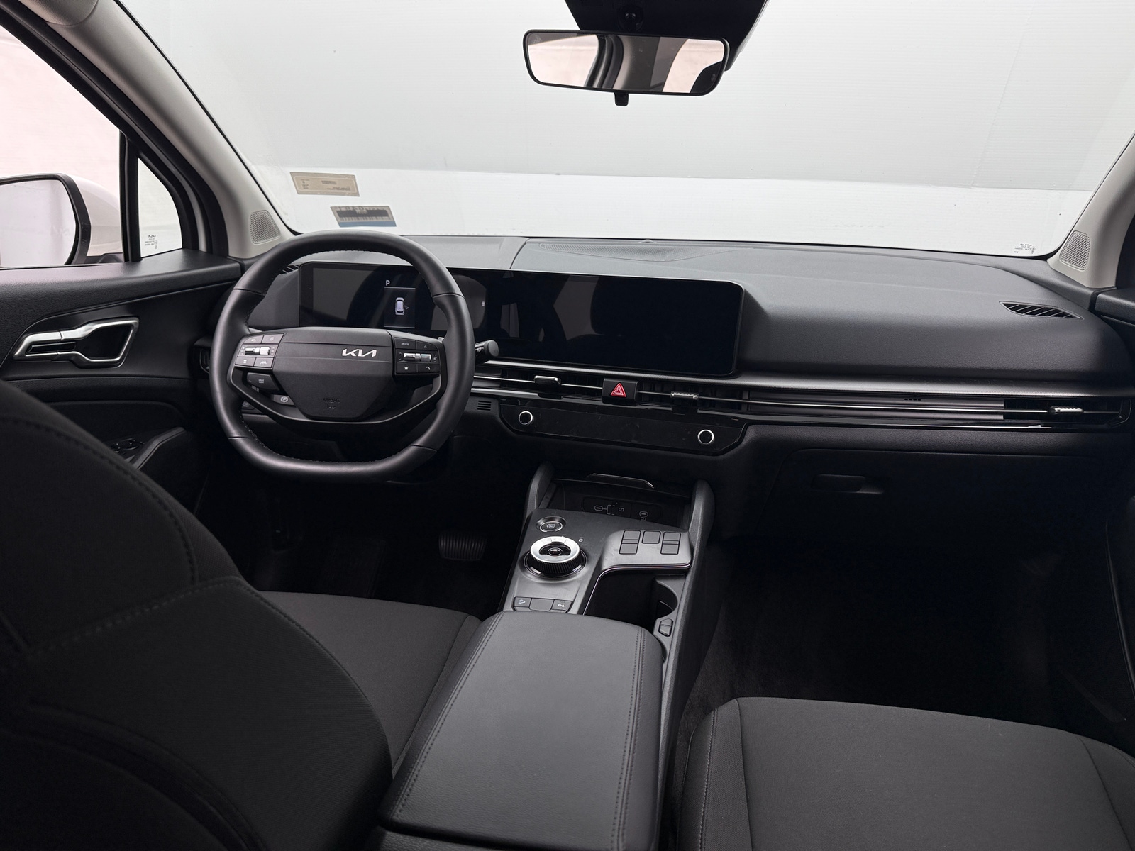 Thumbnail: 2026 Kia Sportage - 3