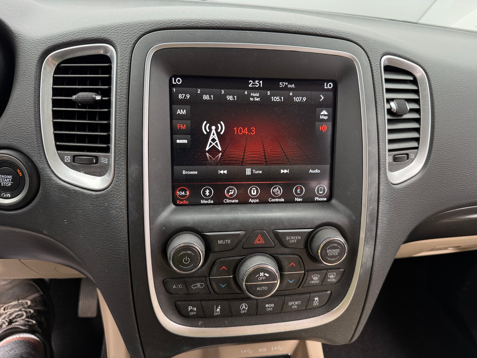 Thumbnail: 2019 Dodge Durango - 3