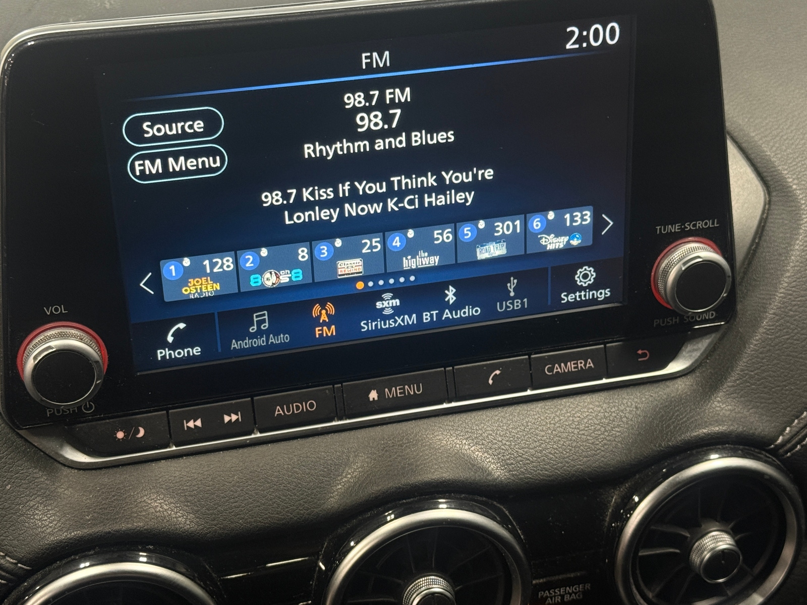 Thumbnail: 2023 Nissan Sentra - 4