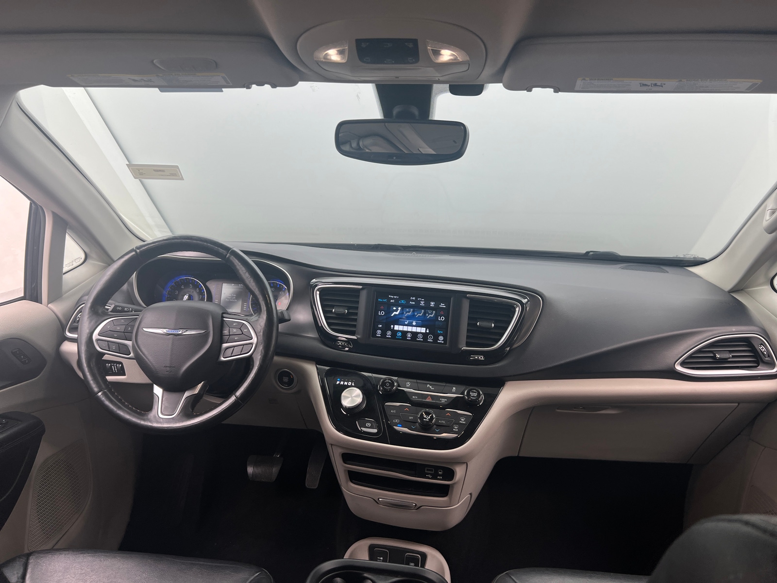 Thumbnail: 2020 Chrysler Pacifica - 2