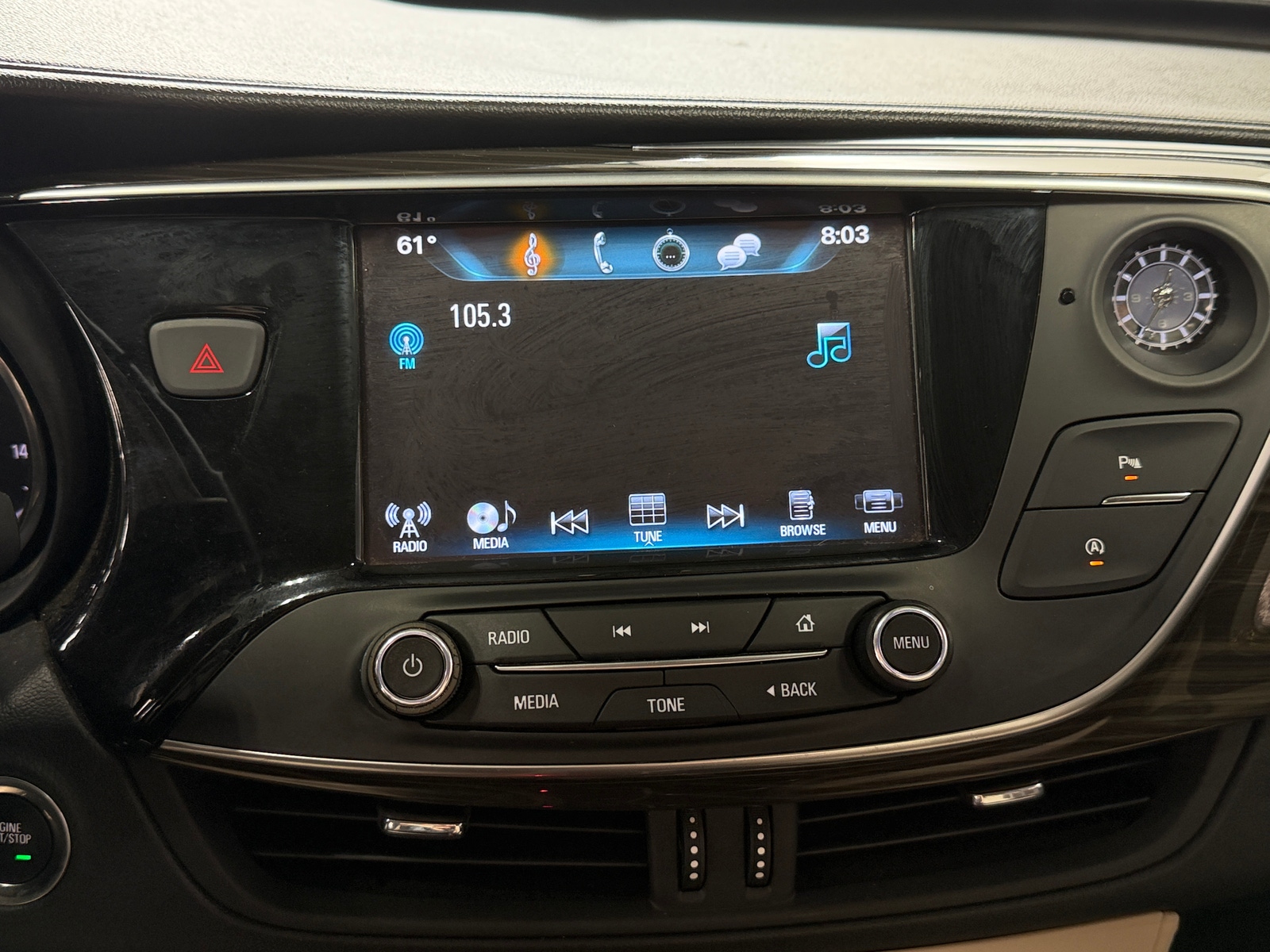 Thumbnail: 2019 Buick Envision - 3