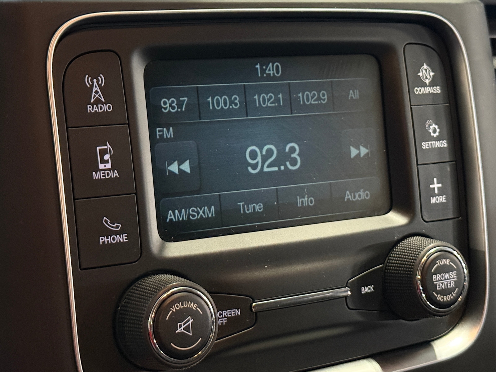 Thumbnail: 2020 RAM 1500 Classic - 4