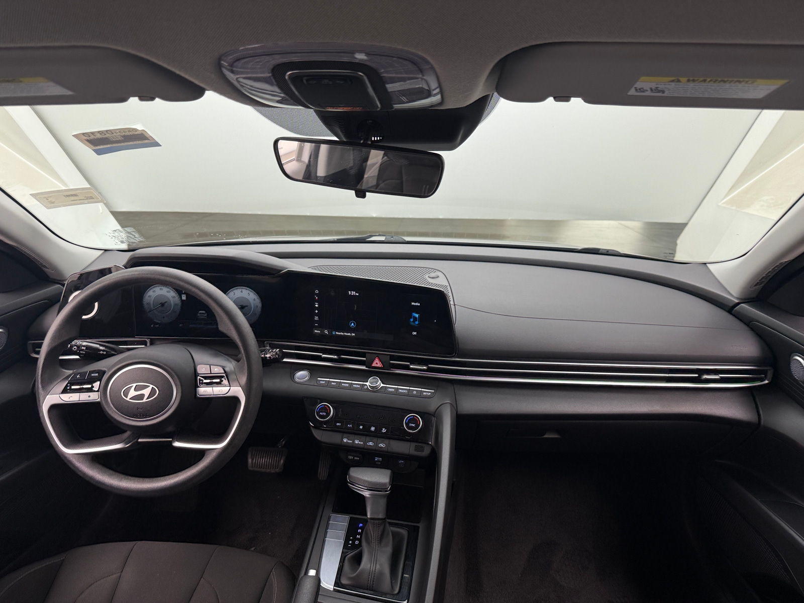 Thumbnail: 2024 Hyundai Elantra - 3