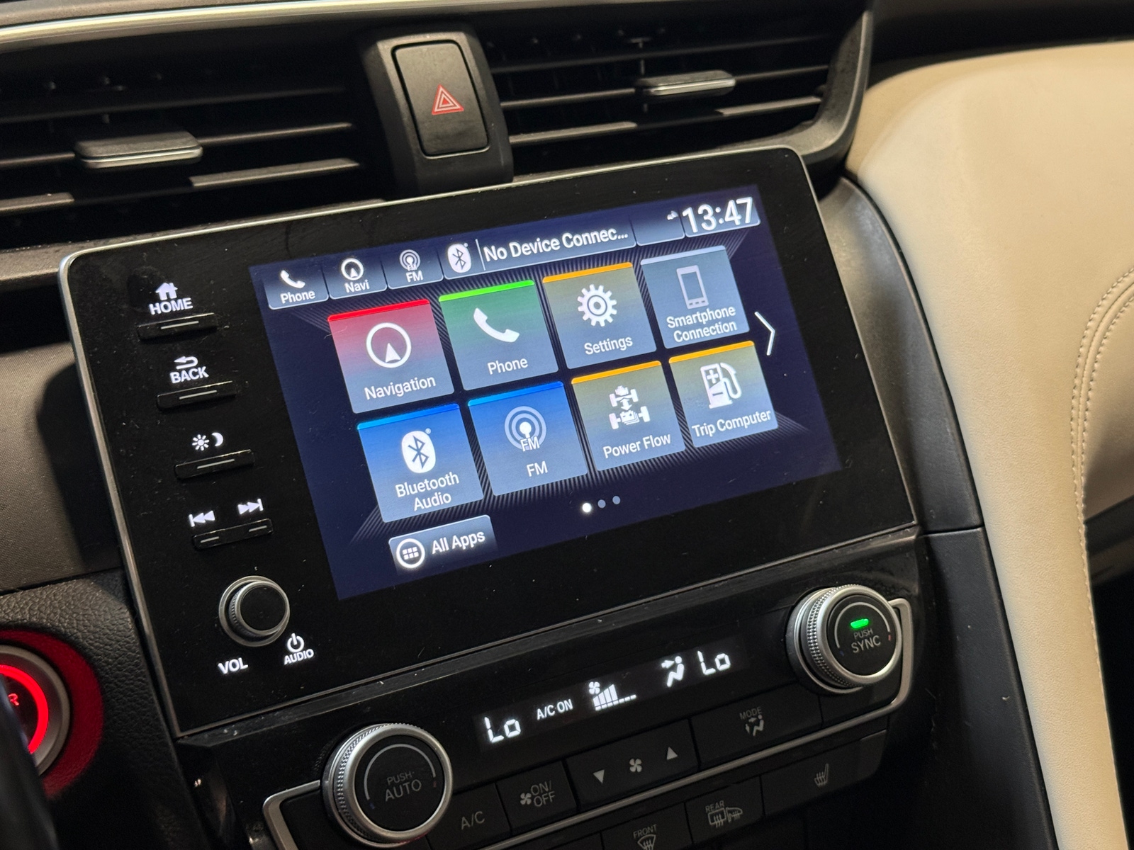 Thumbnail: 2020 Honda Insight - 3