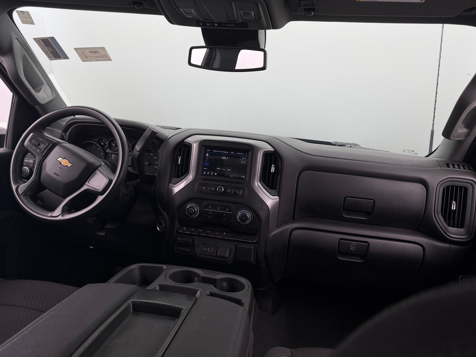 Thumbnail: 2024 Chevrolet Silverado 2500 - 3