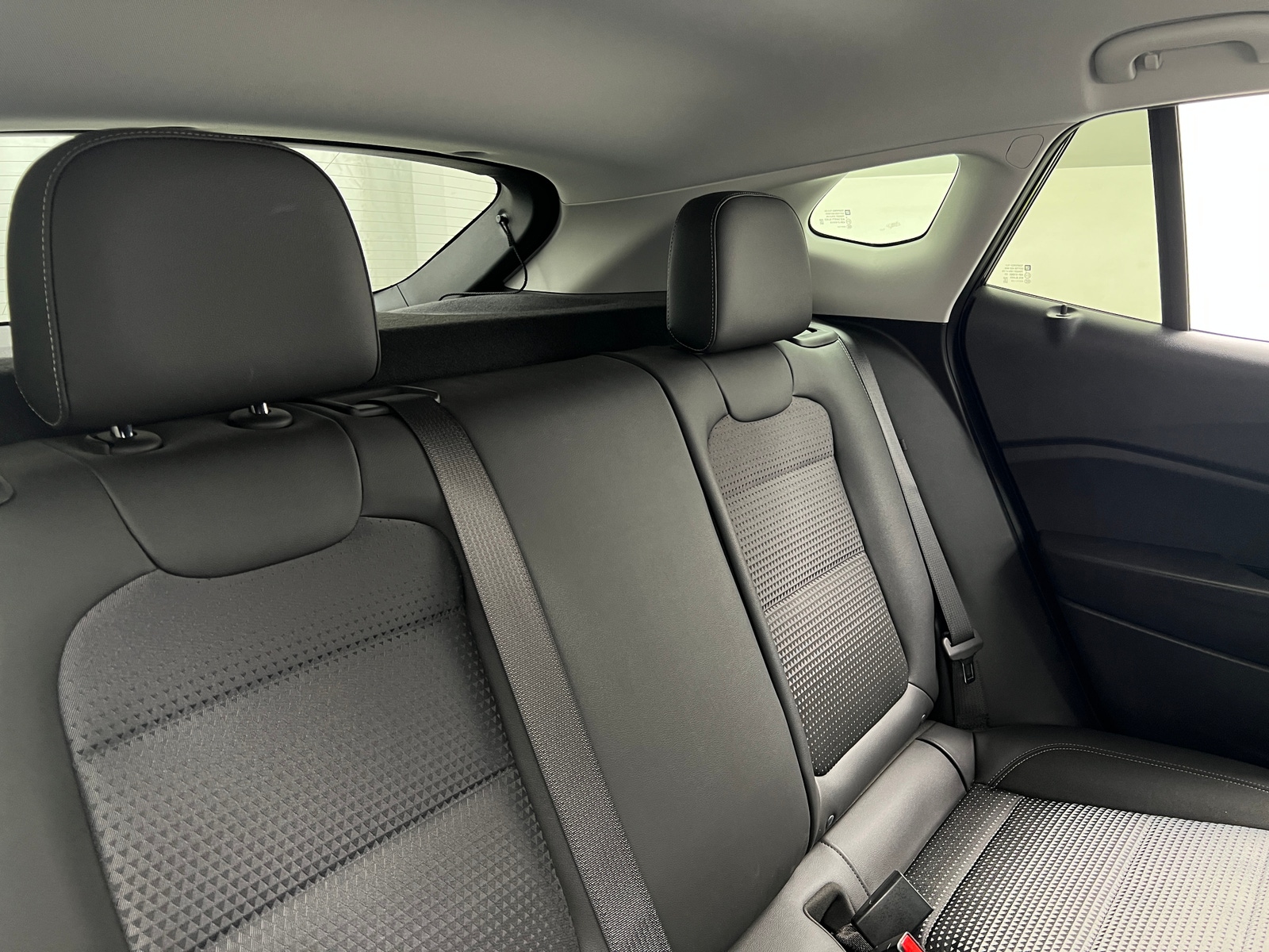 Thumbnail: 2025 Chevrolet Trax - 6