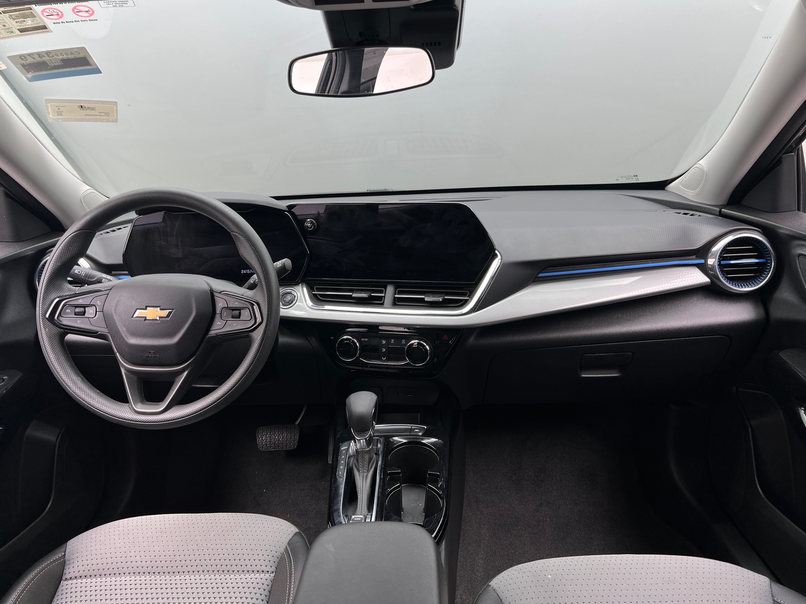 Thumbnail: 2025 Chevrolet Trax - 3