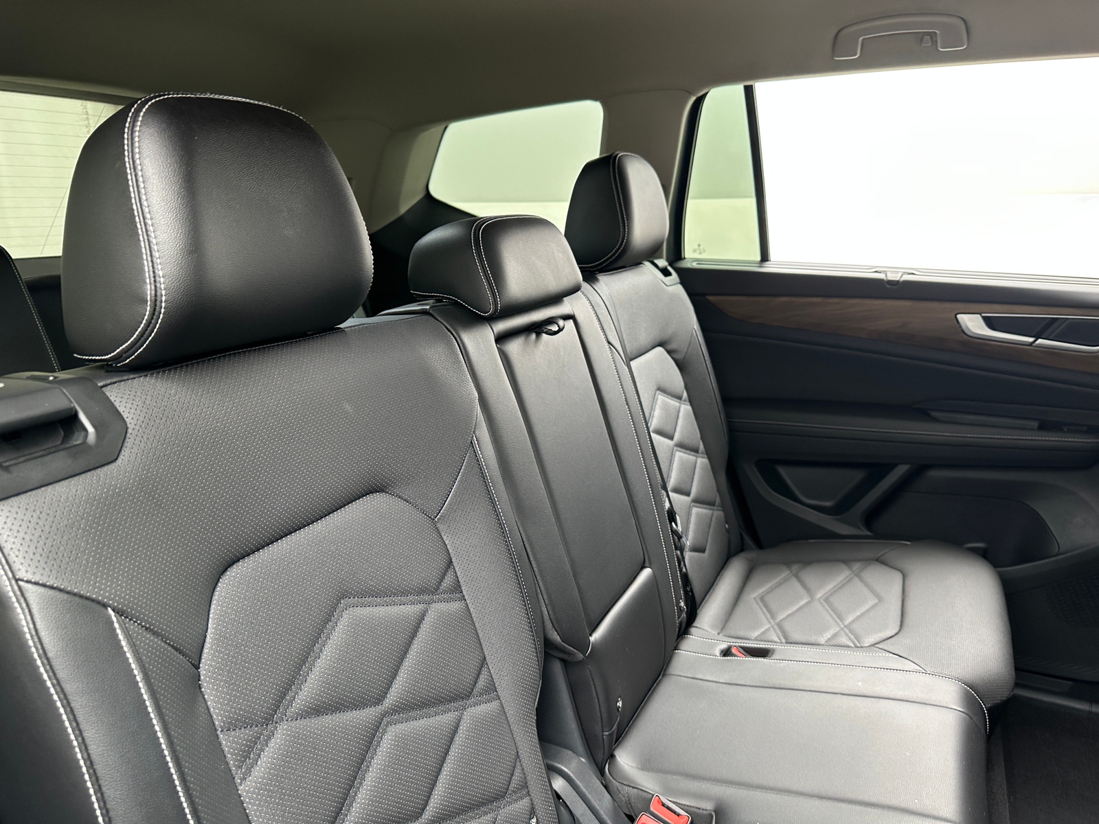 Thumbnail: 2024 Volkswagen Atlas - 5
