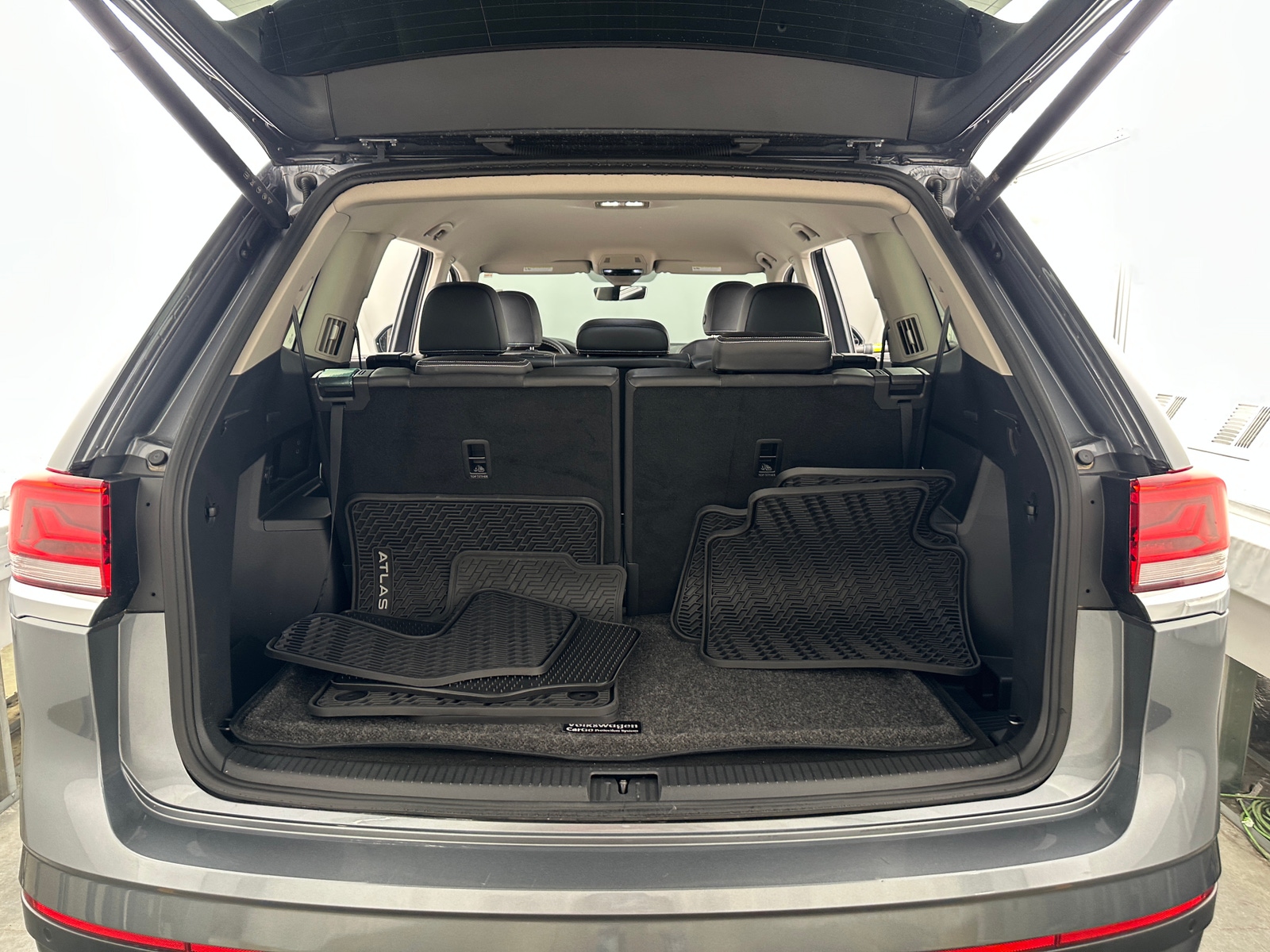 Thumbnail: 2024 Volkswagen Atlas - 6