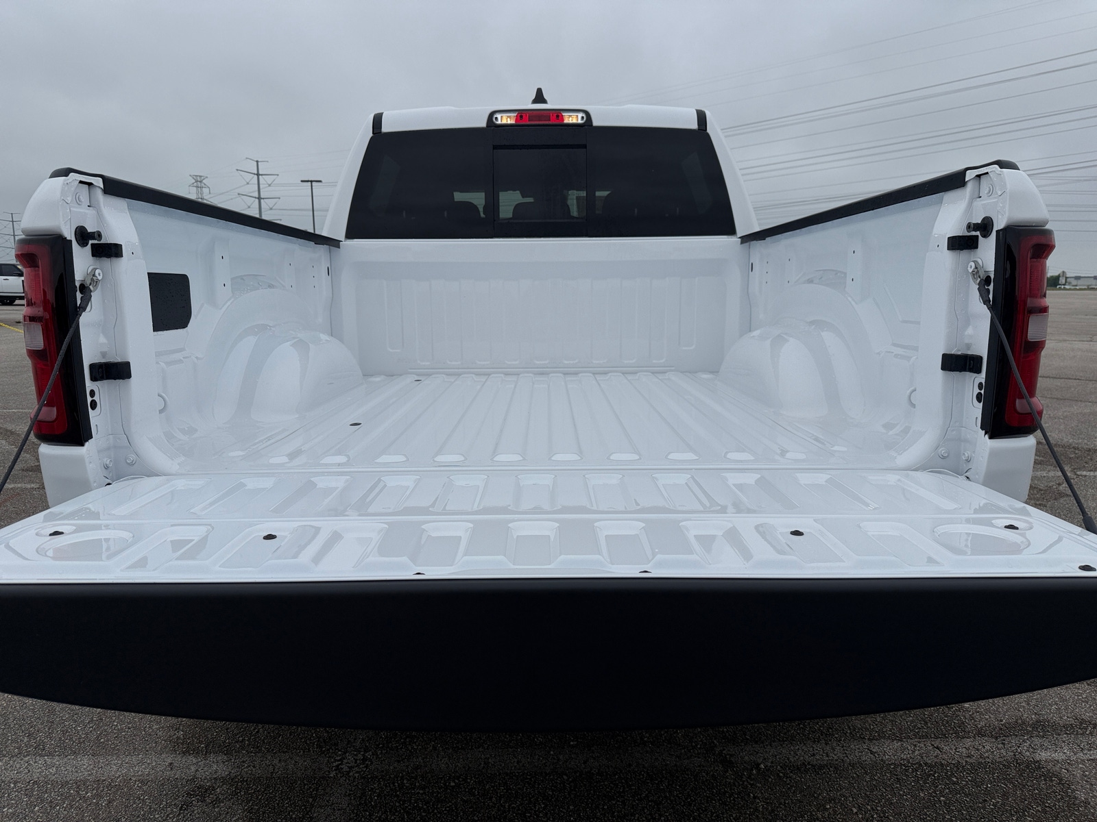Thumbnail: 2026 RAM 1500 - 7