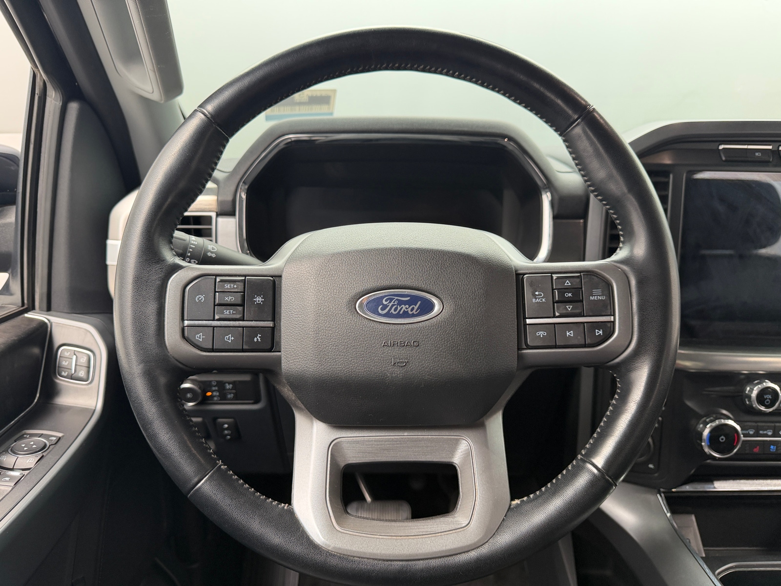 Thumbnail: 2022 Ford Econoline - 5