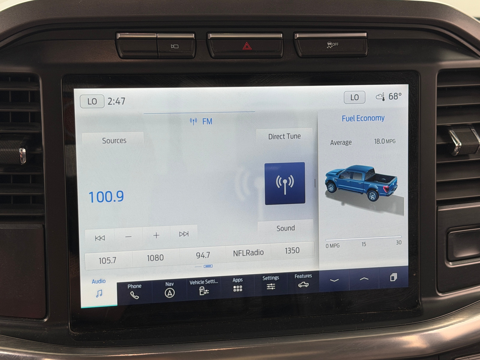 Thumbnail: 2022 Ford Econoline - 4