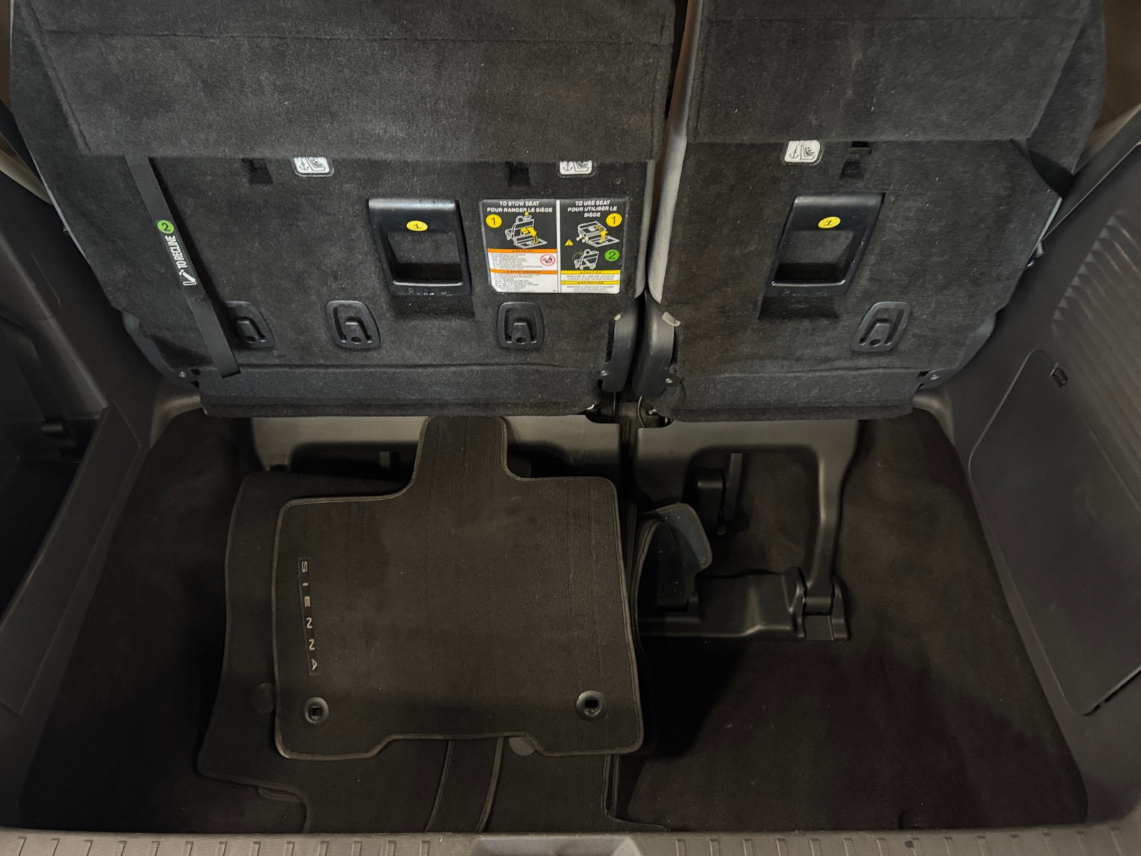 Thumbnail: 2022 Toyota Sienna - 6