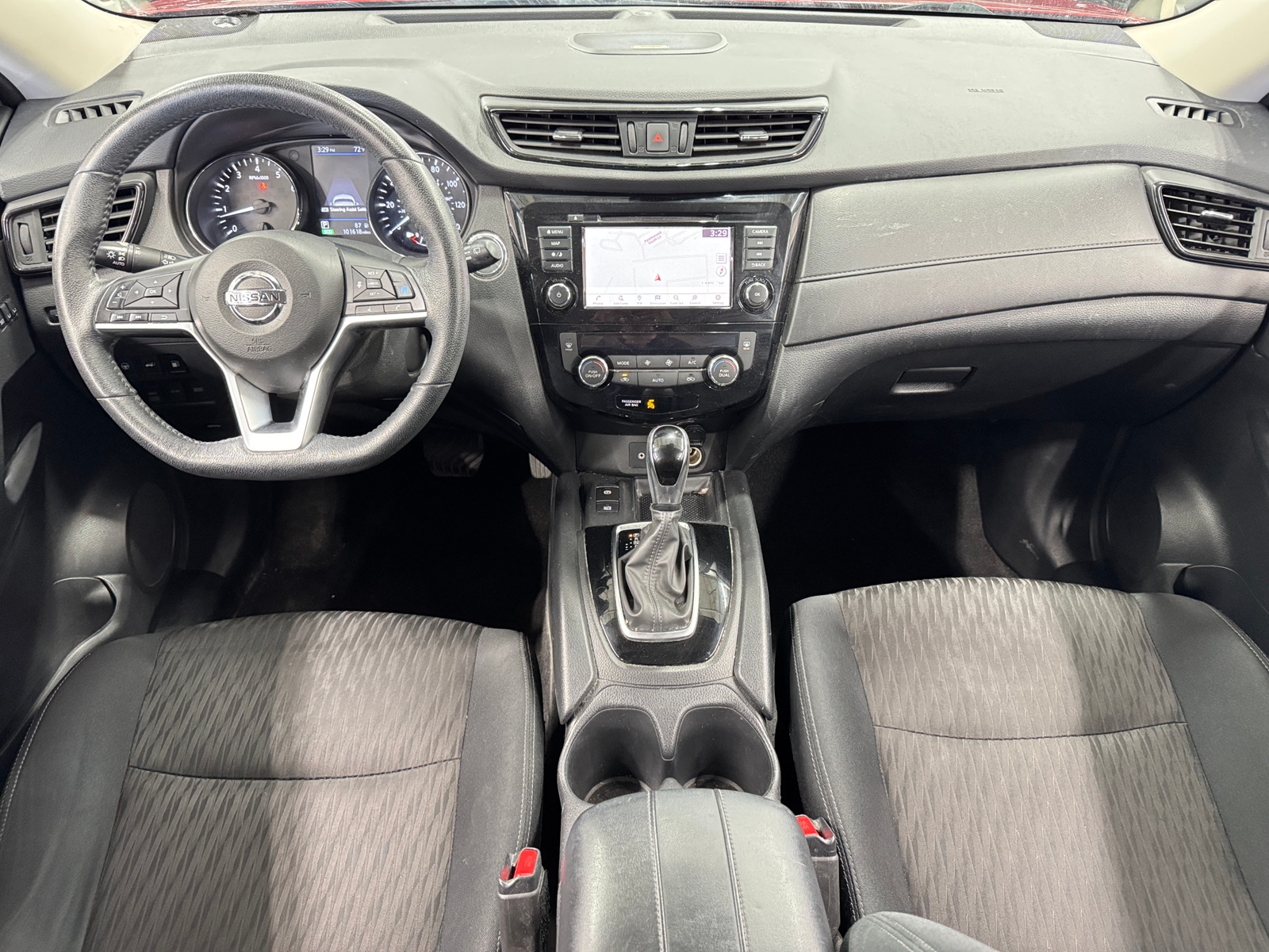 Thumbnail: 2019 Nissan Rogue - 3