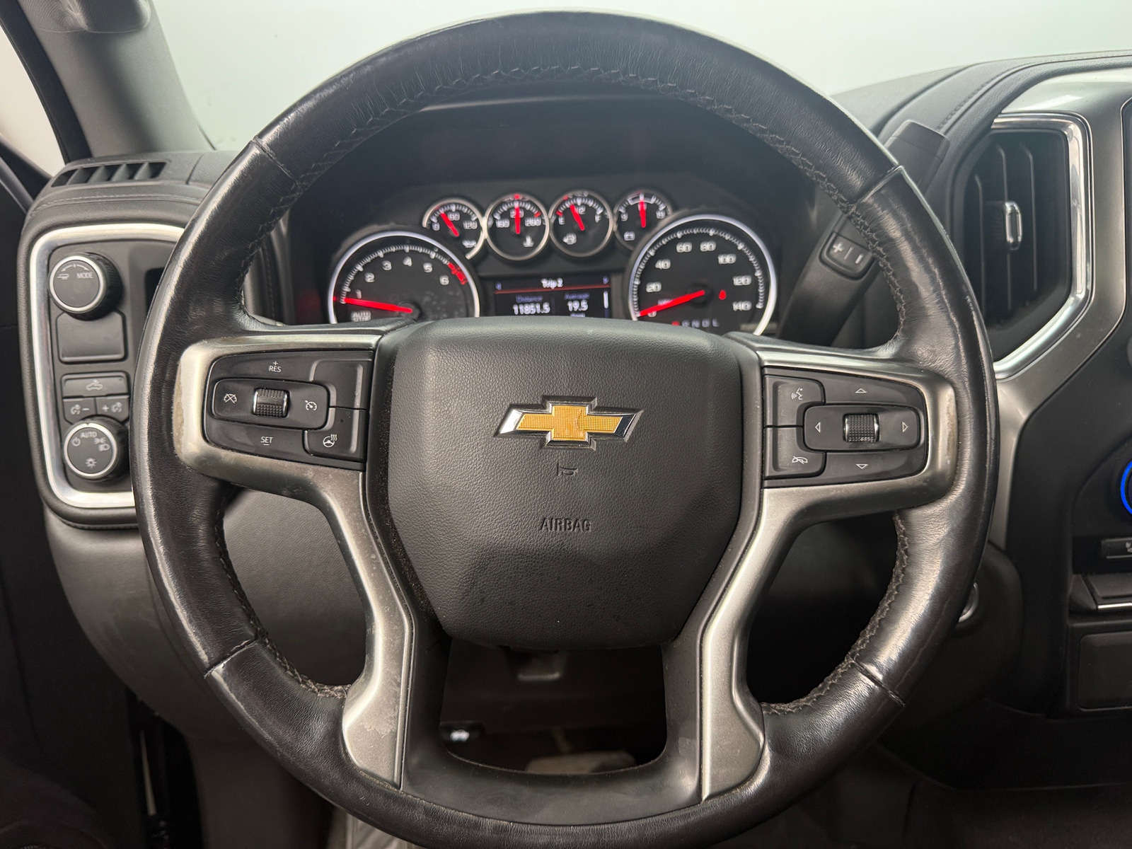 Thumbnail: 2021 Chevrolet Silverado 1500 - 5
