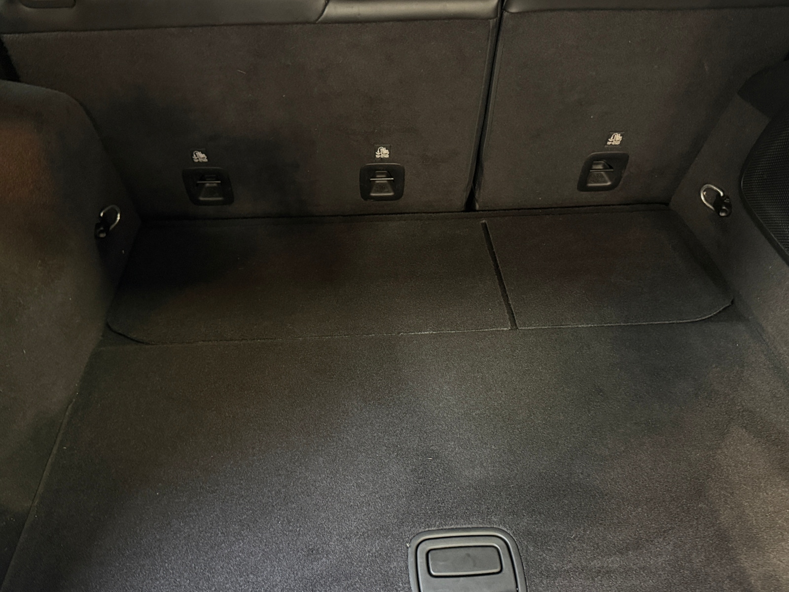 Thumbnail: 2019 Jeep Cherokee - 6