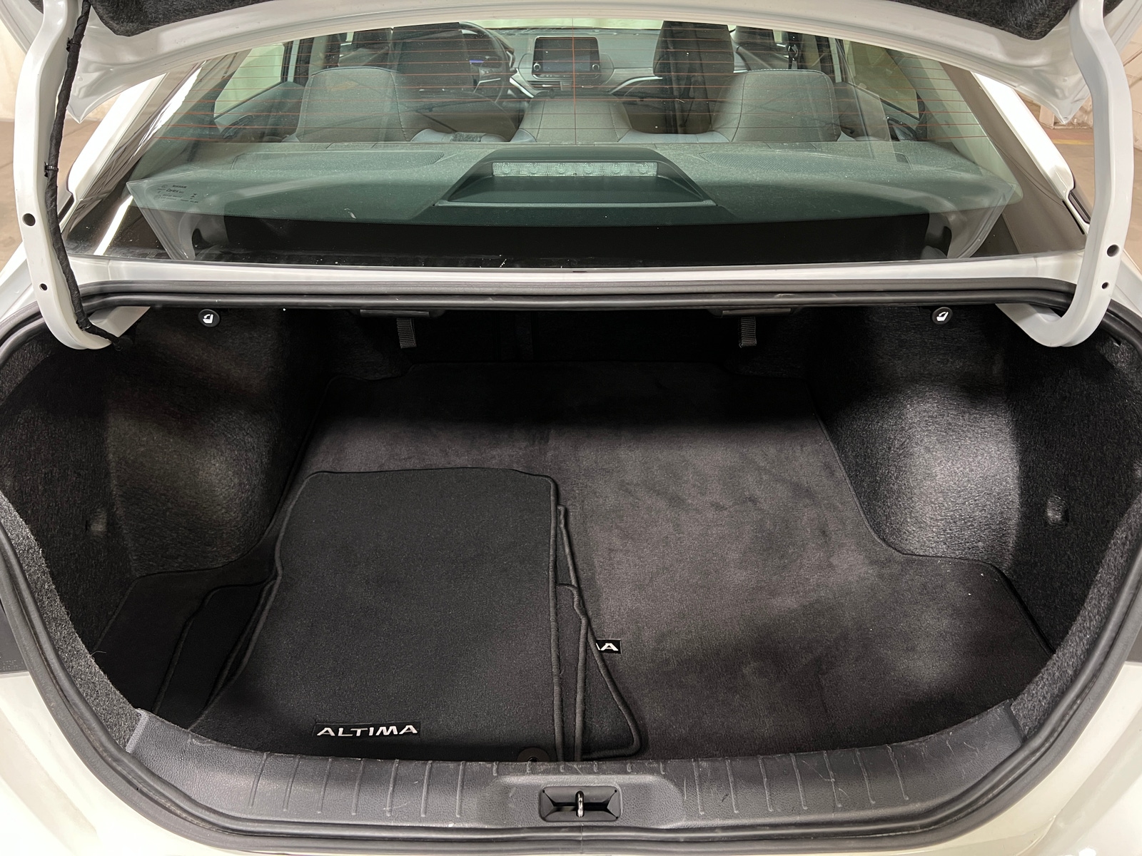 Thumbnail: 2025 Nissan Altima - 7