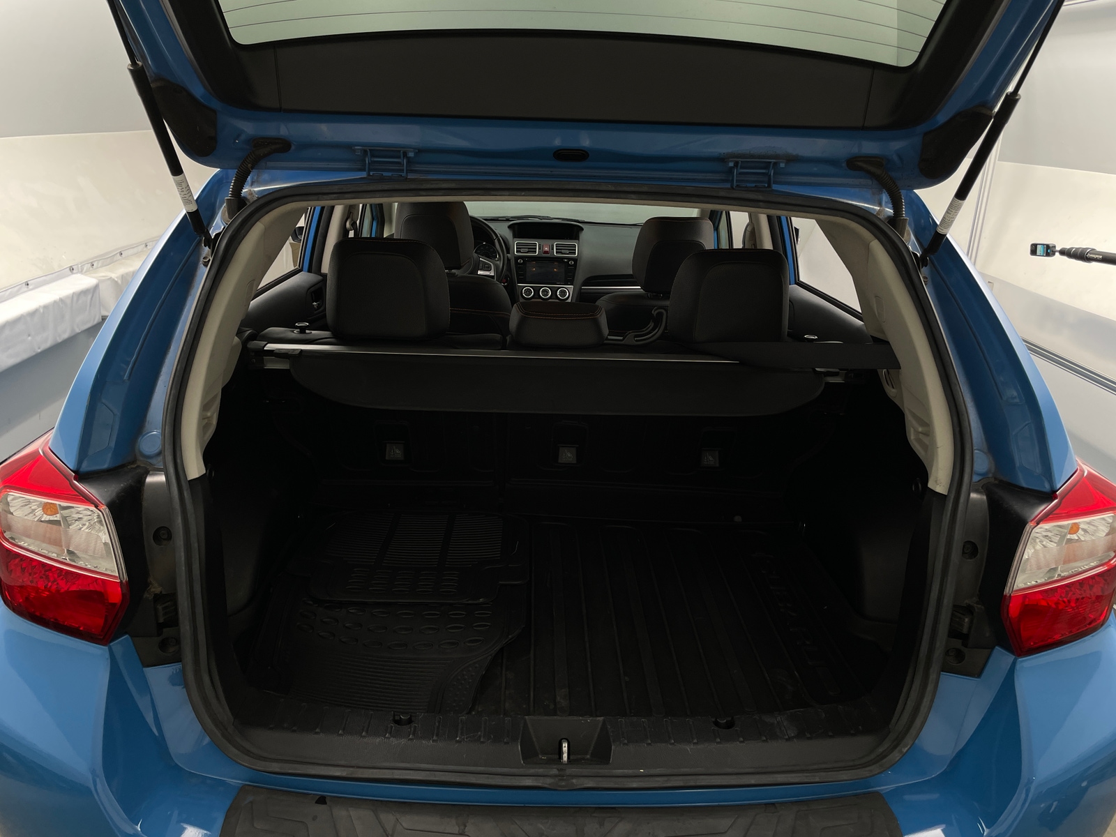 Thumbnail: 2017 Subaru Crosstrek - 6