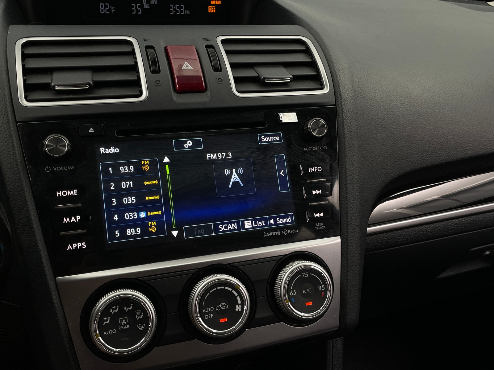 Thumbnail: 2017 Subaru Crosstrek - 3