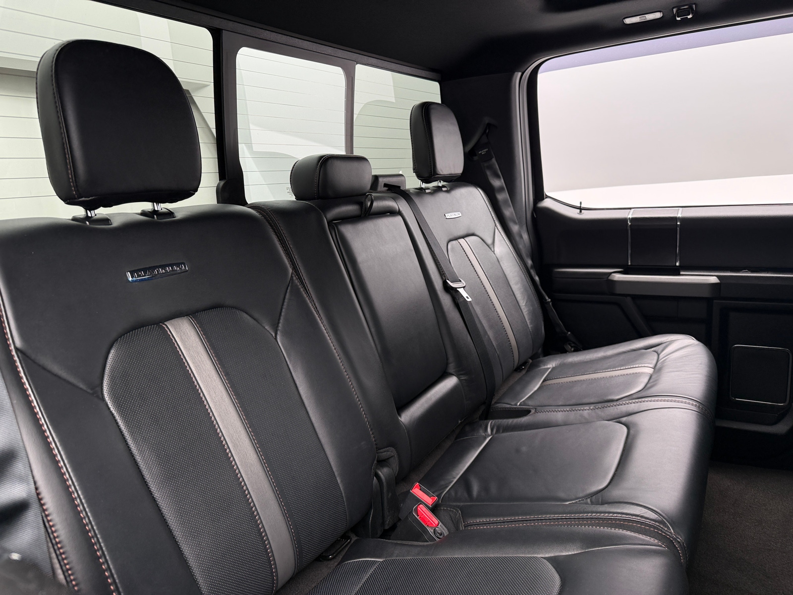 Thumbnail: 2020 Ford Econoline - 5