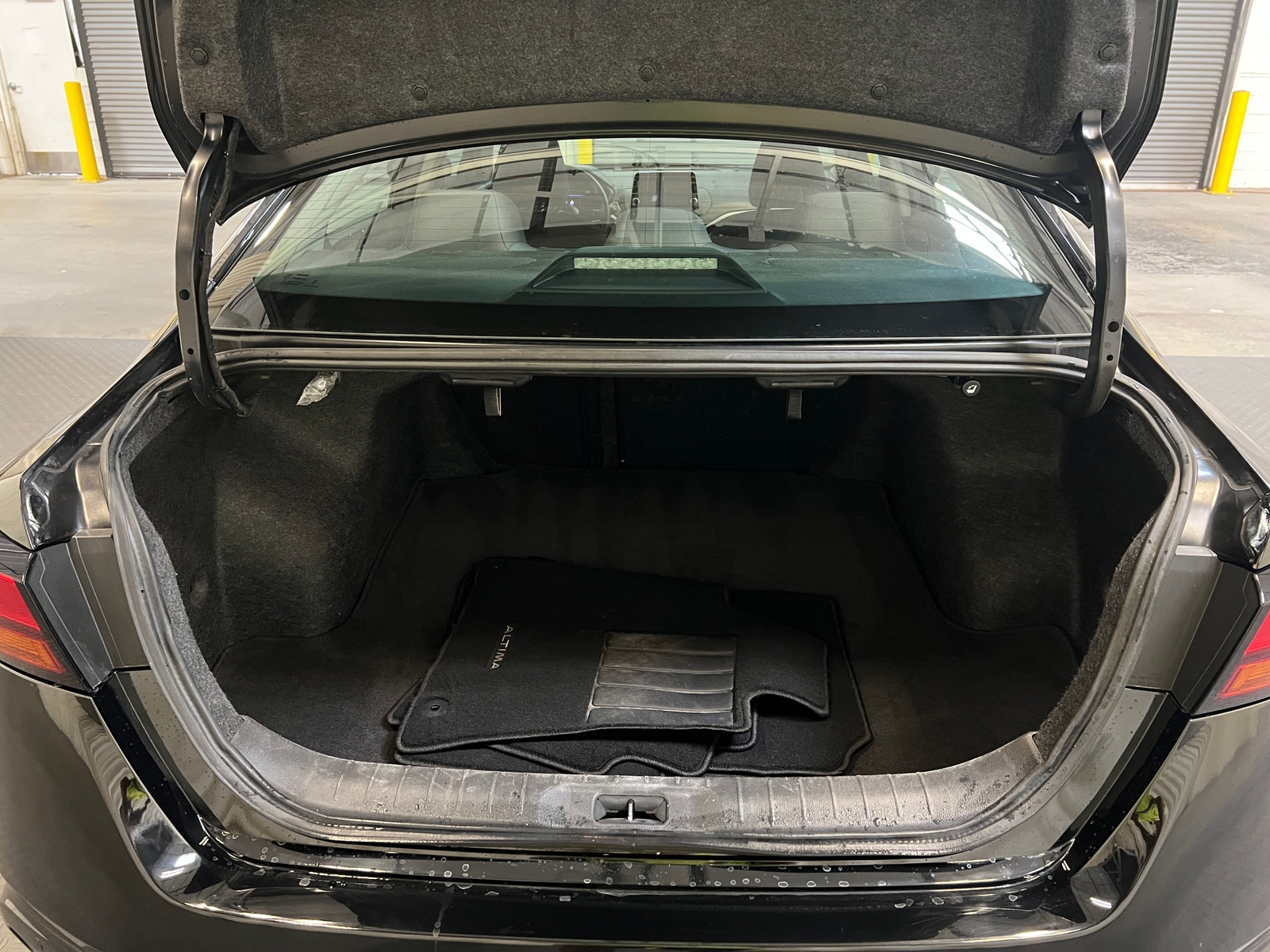 Thumbnail: 2025 Nissan Altima - 7