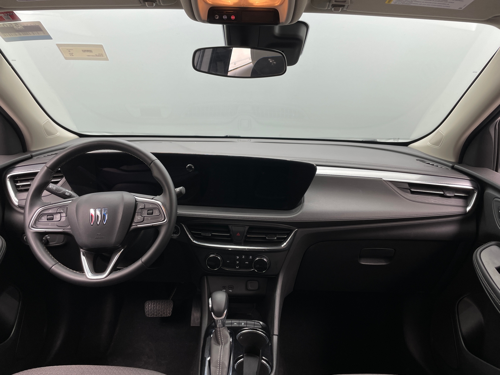 Thumbnail: 2025 Buick Encore GX - 2