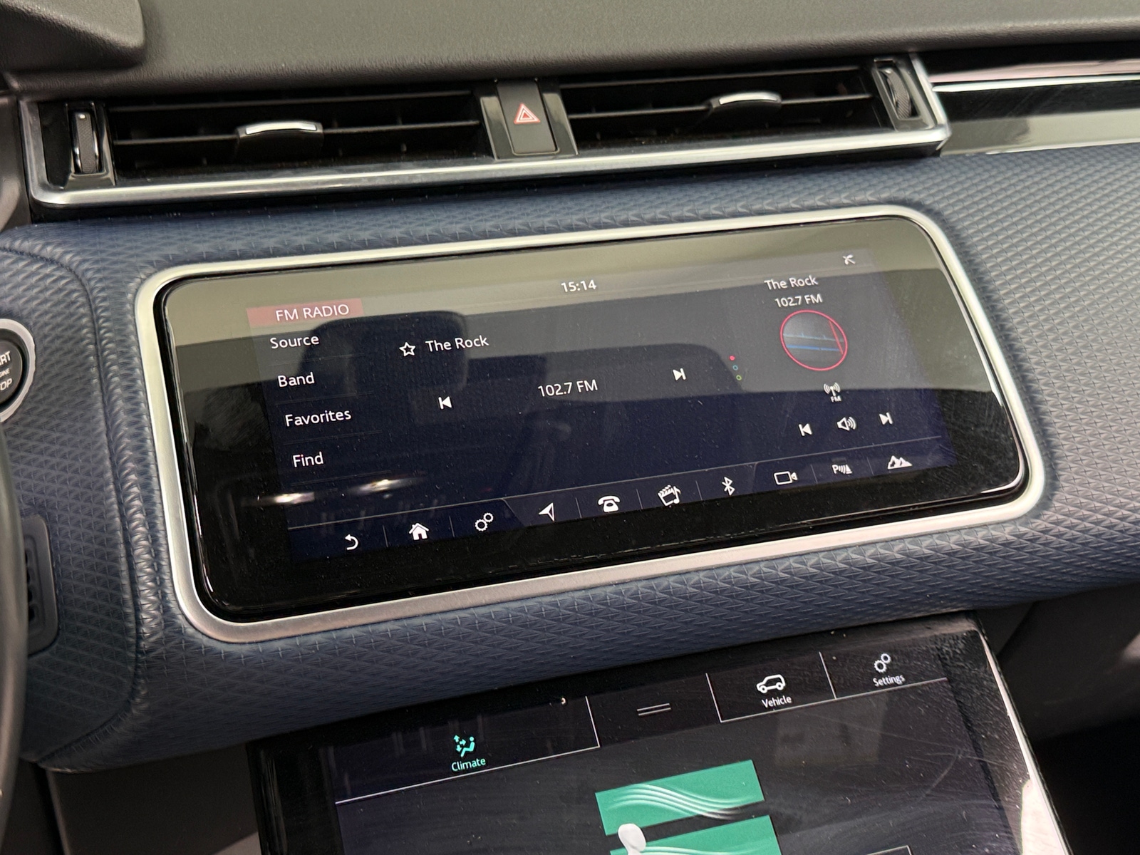 Thumbnail: 2020 Land Rover Range Rover Velar - 3