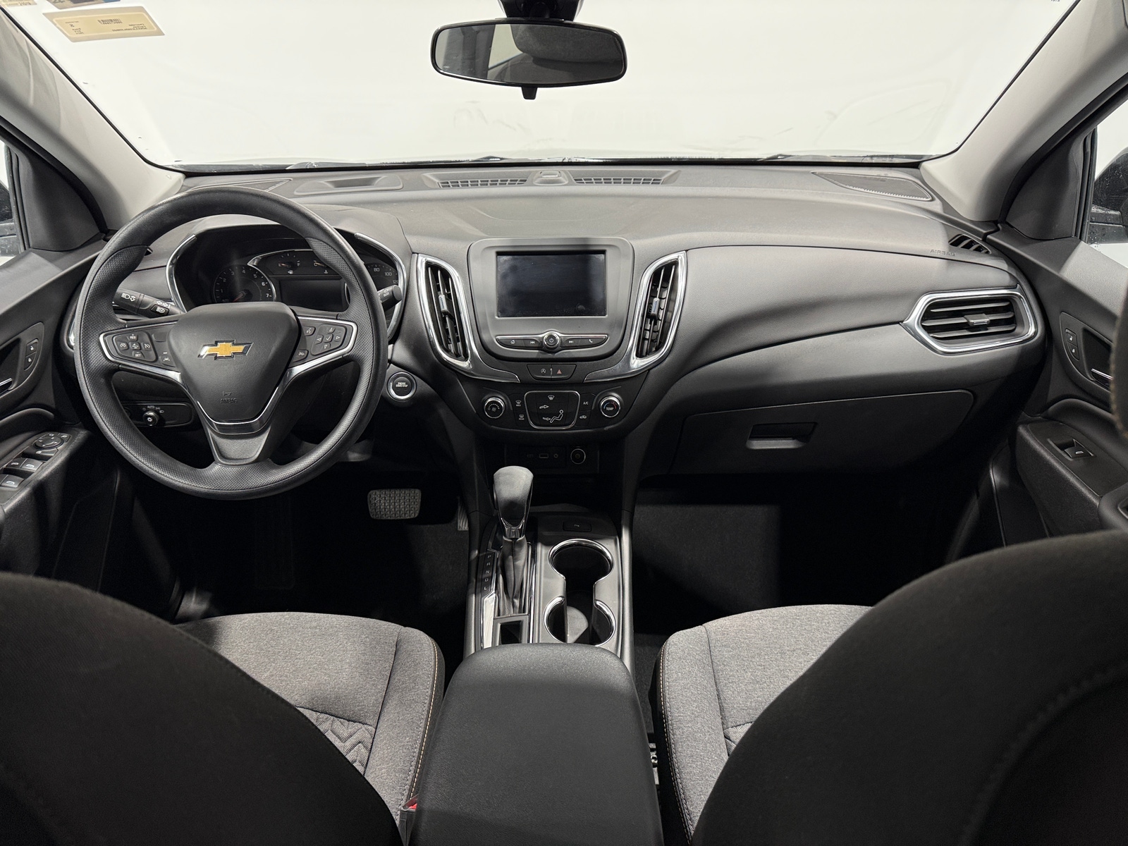 Thumbnail: 2024 Chevrolet Equinox - 3