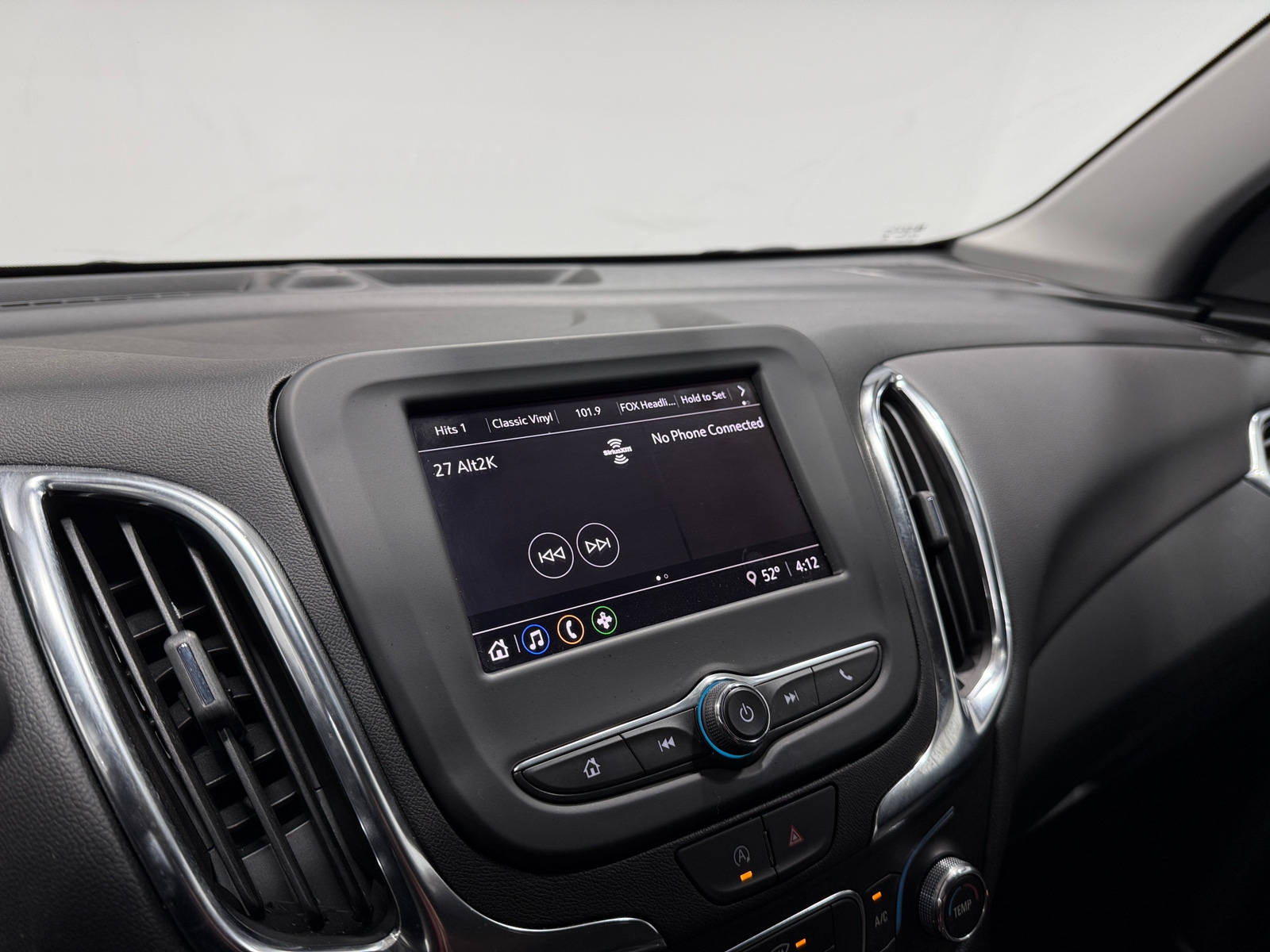 Thumbnail: 2024 Chevrolet Equinox - 4